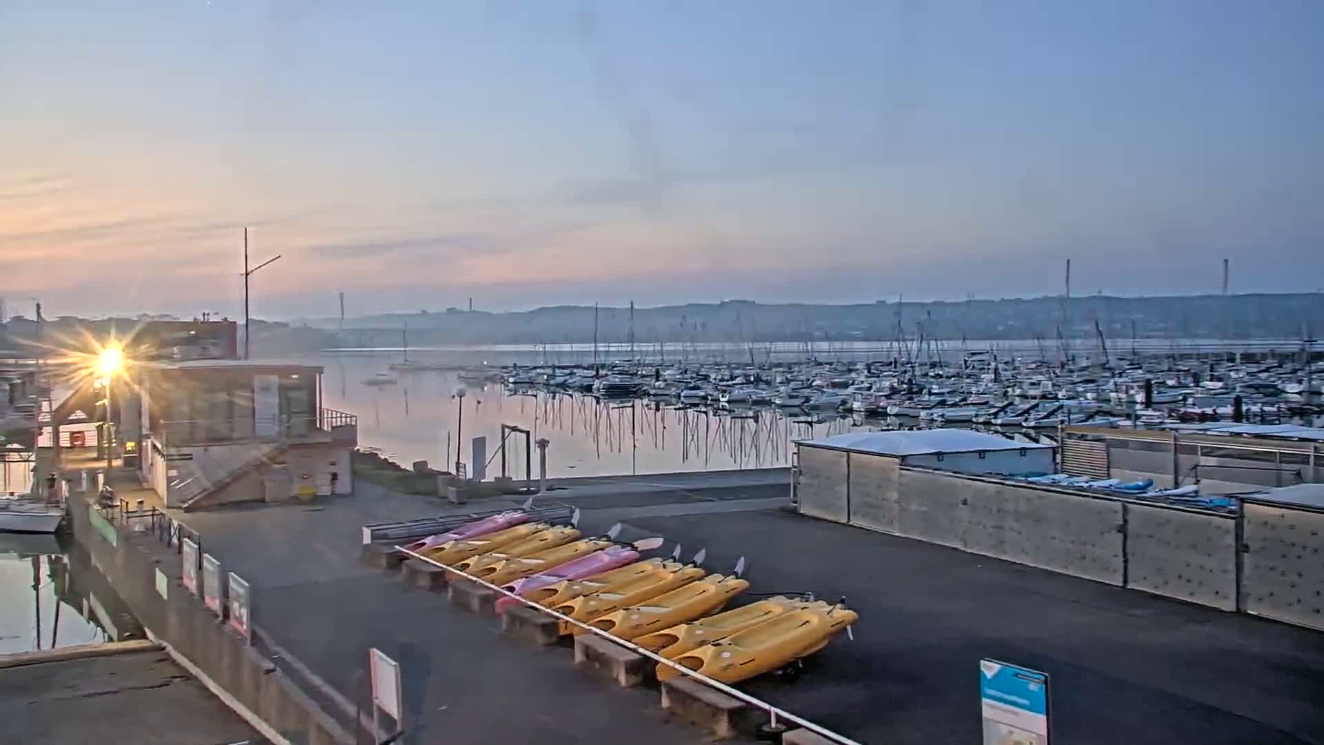 Guipavas, Marina du Moulin Blanc Marina Live Cam - Brest, Finistère, Bretagne, France