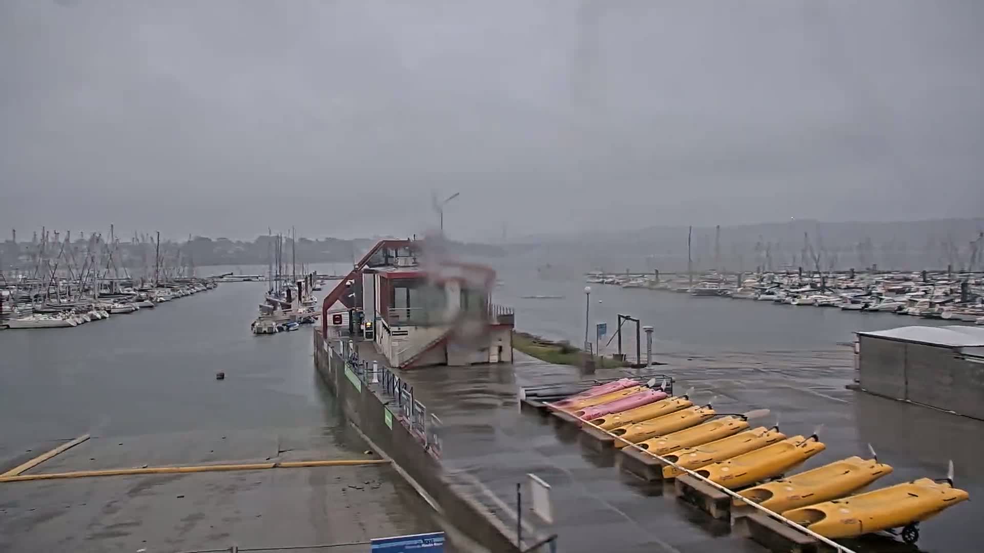Guipavas, Marina du Moulin Blanc Marina Live Cam - Brest, Finistère, Bretagne, France