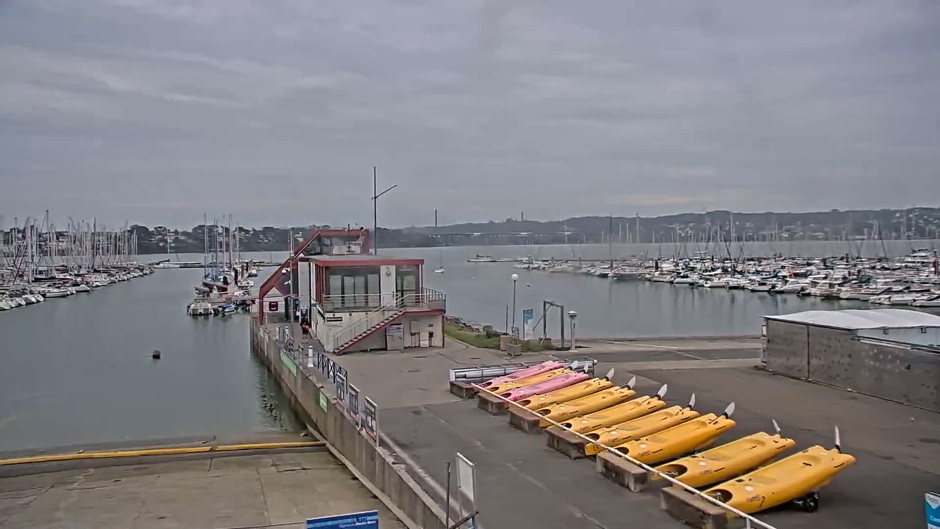 Guipavas, Marina du Moulin Blanc Marina Live Cam - Brest, Finistère, Bretagne, France