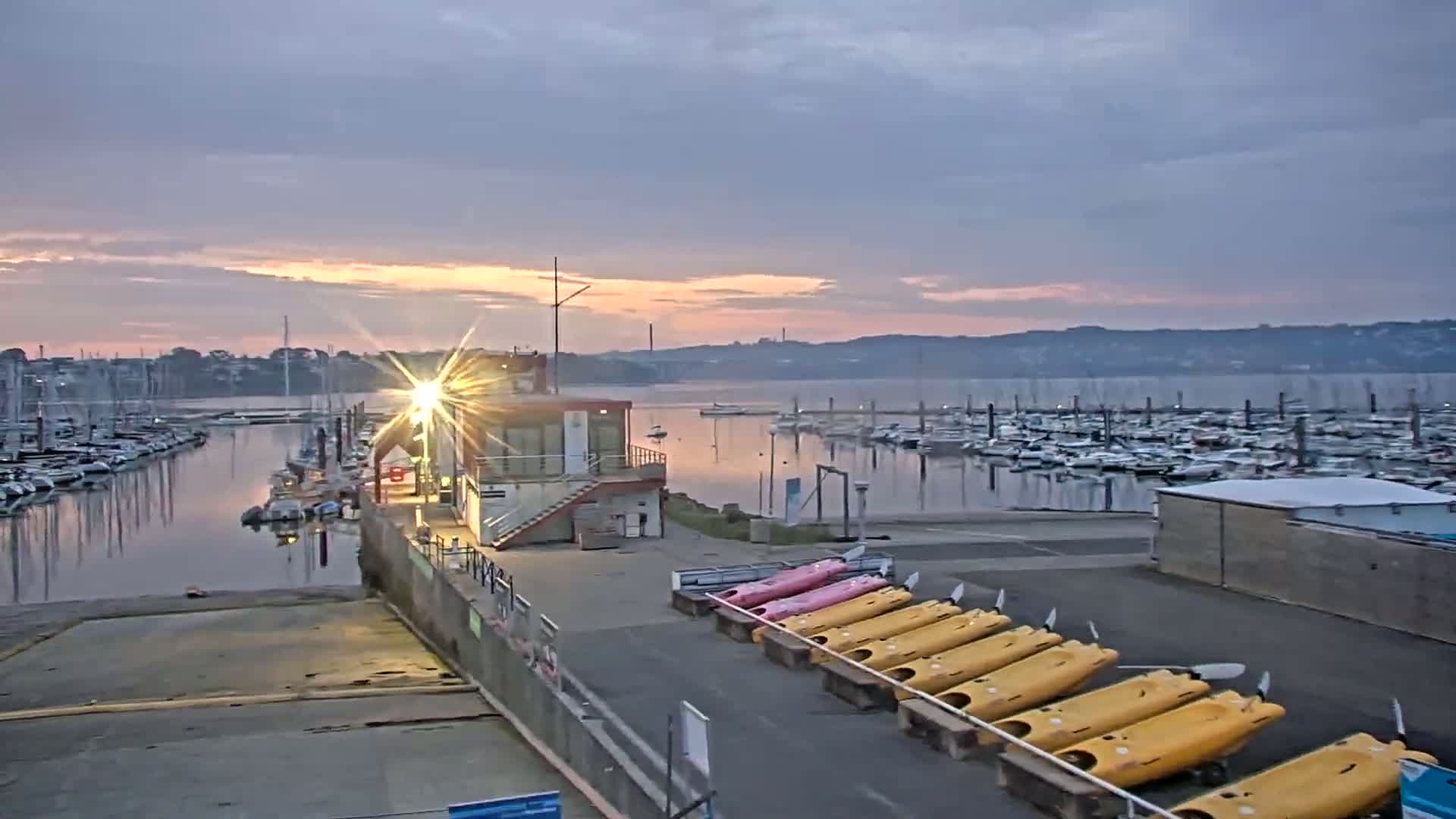 Guipavas, Marina du Moulin Blanc Marina Live Cam - Brest, Finistère, Bretagne, France