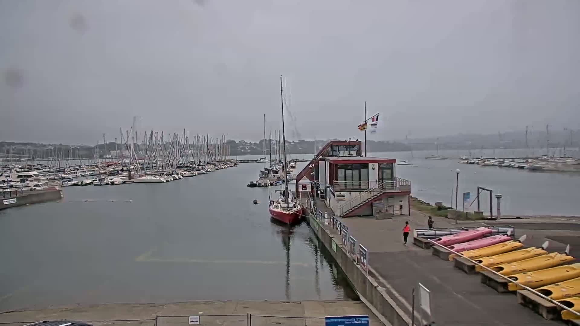 Guipavas, Marina du Moulin Blanc Marina Live Cam - Brest, Finistère, Bretagne, France