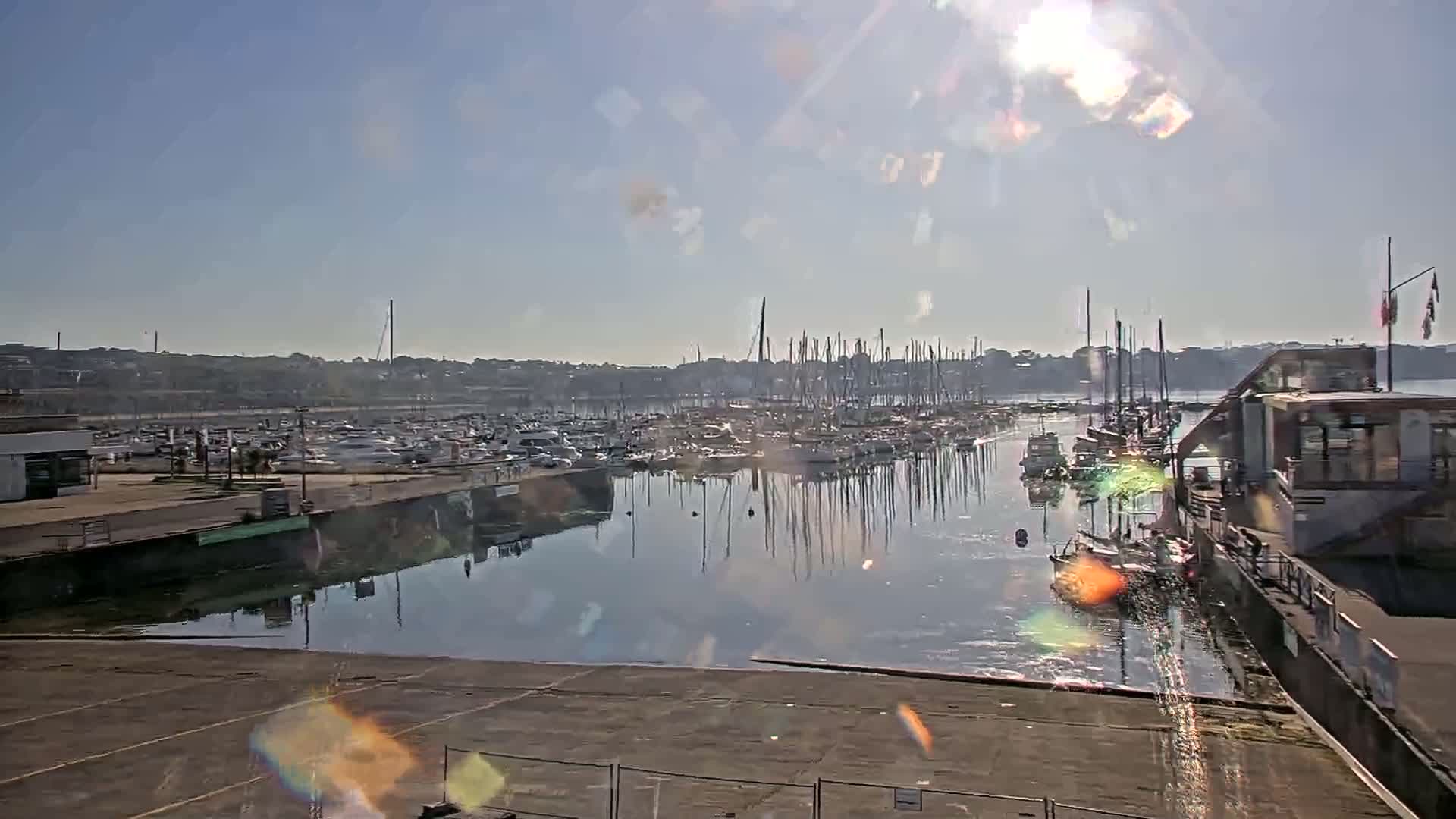 Guipavas, Marina du Moulin Blanc Marina Live Cam - Brest, Finistère, Bretagne, France
