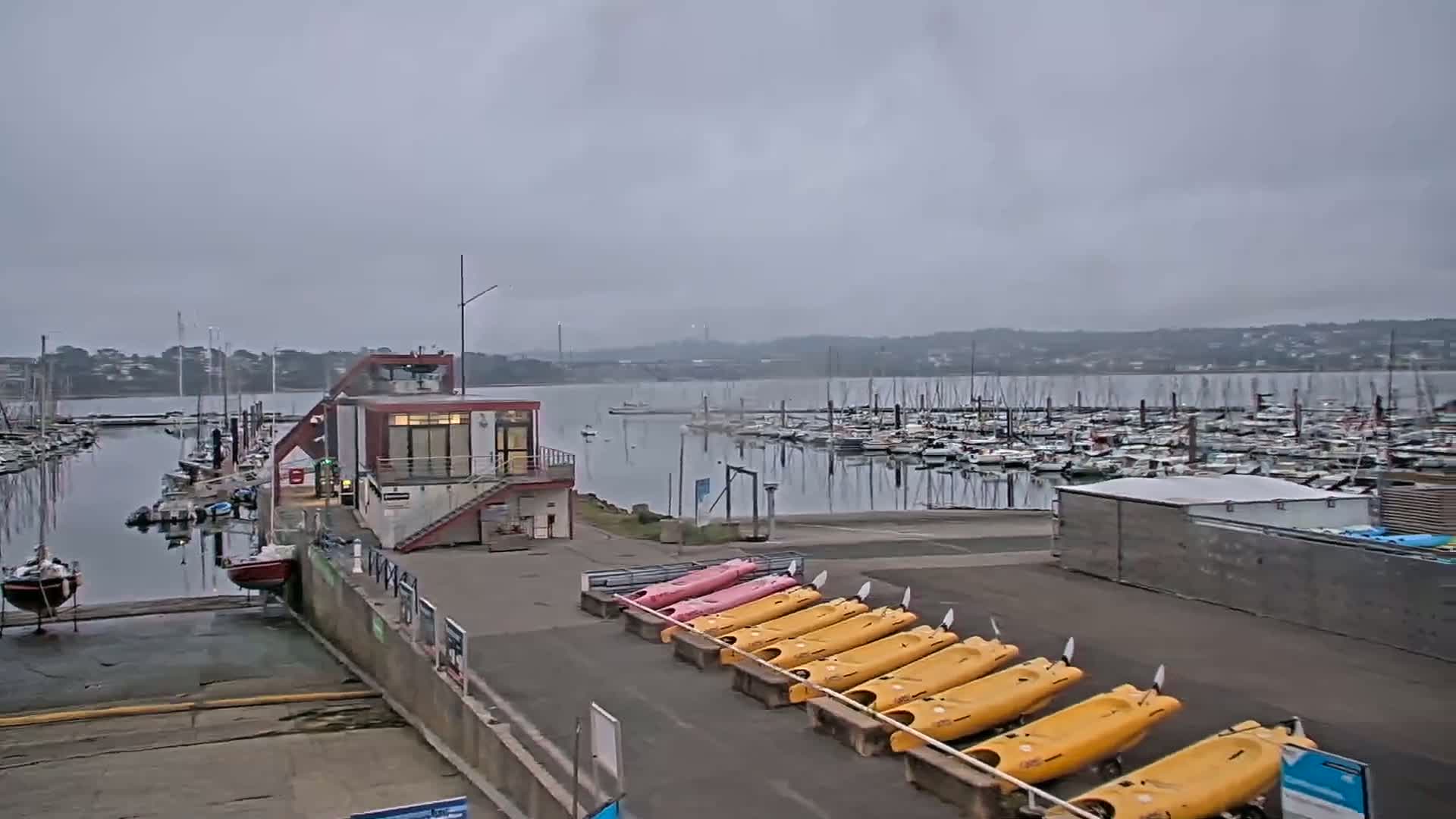 Guipavas, Marina du Moulin Blanc Marina Live Cam - Brest, Finistère, Bretagne, France