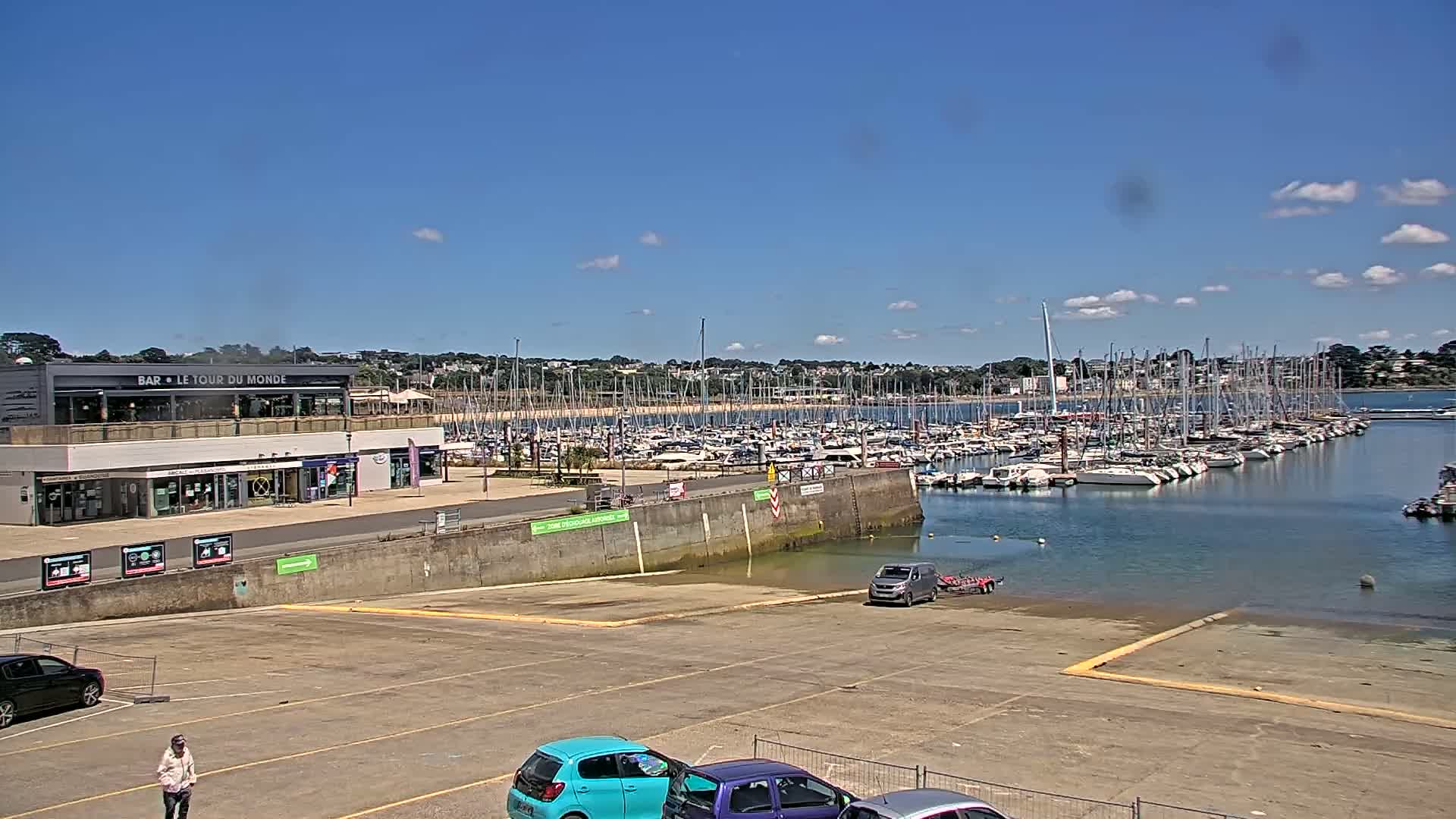 Guipavas, Marina du Moulin Blanc Marina Live Cam - Brest, Finistère, Bretagne, France