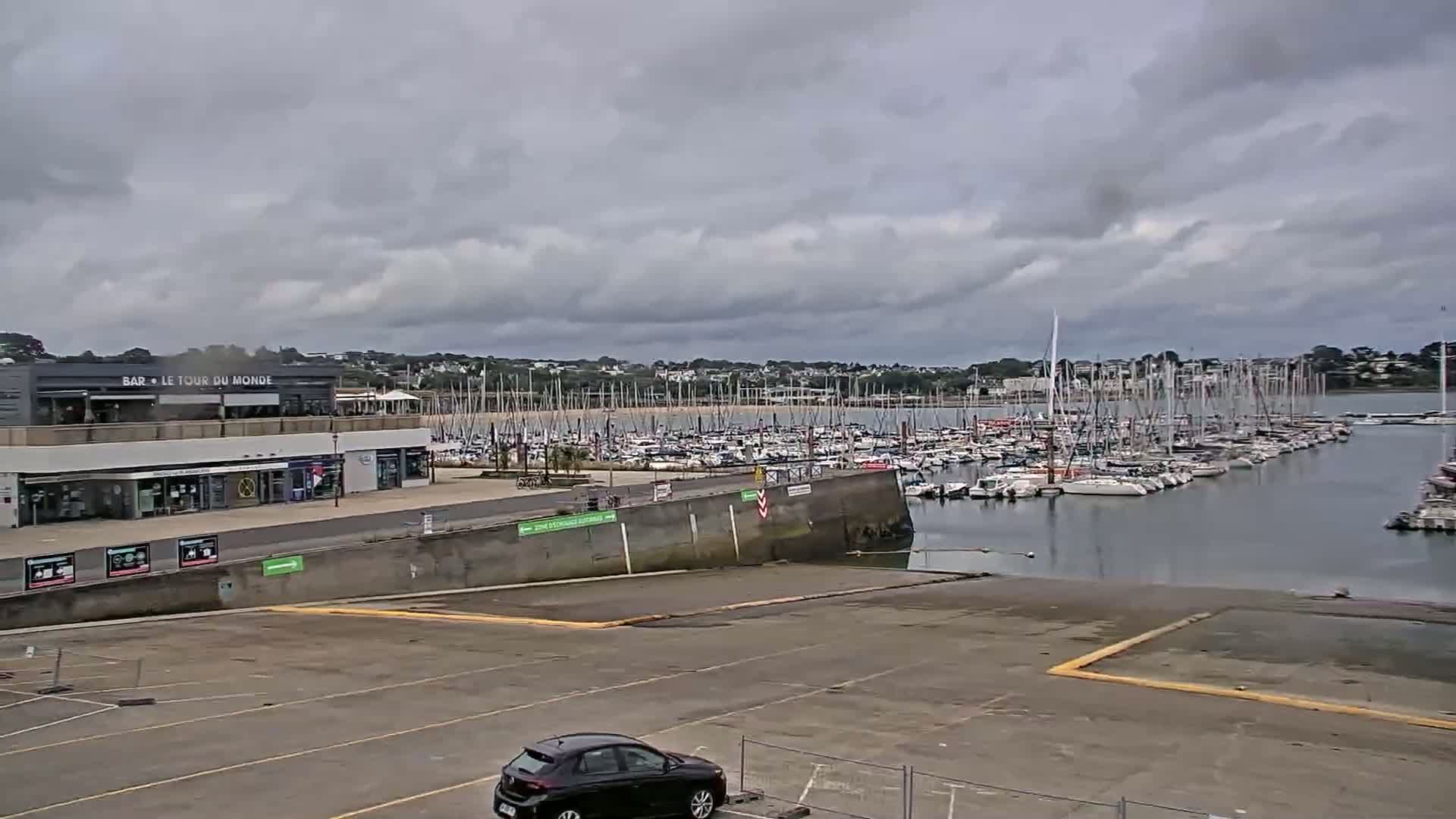 Guipavas, Marina du Moulin Blanc Marina Live Cam - Brest, Finistère, Bretagne, France