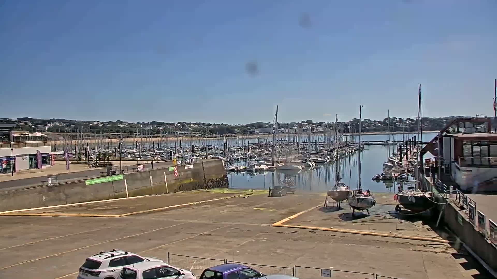 Guipavas, Marina du Moulin Blanc Marina Live Cam - Brest, Finistère, Bretagne, France