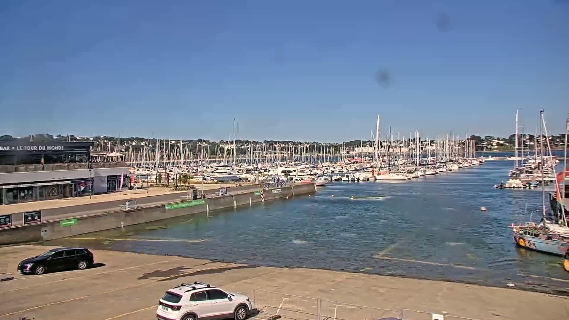 Guipavas, Marina du Moulin Blanc Marina Live Cam - Brest, Finistère, Bretagne, France