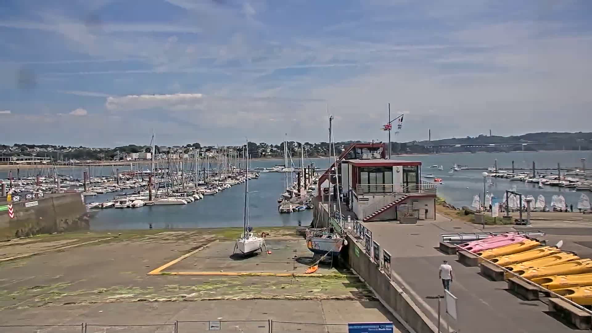 Guipavas, Marina du Moulin Blanc Marina Live Cam - Brest, Finistère, Bretagne, France