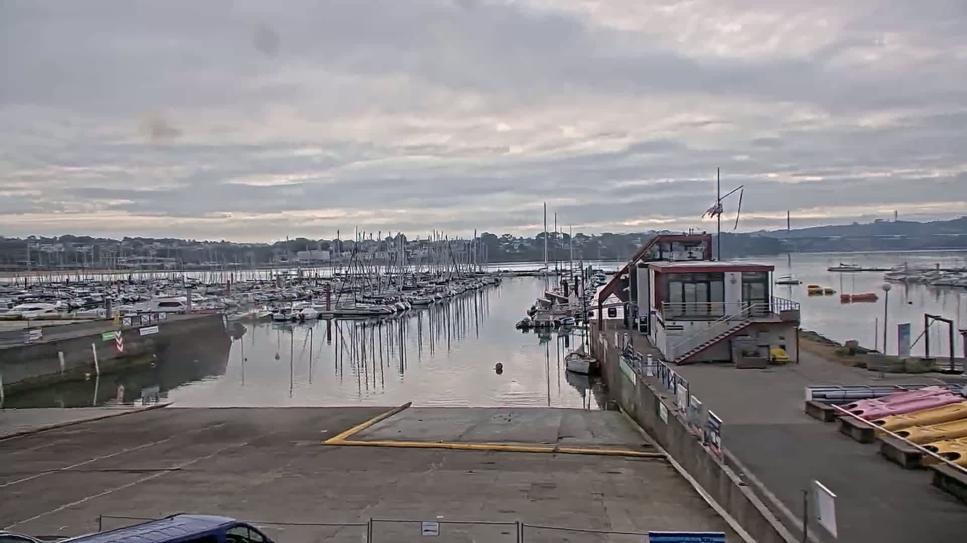 Guipavas, Marina du Moulin Blanc Marina Live Cam - Brest, Finistère, Bretagne, France