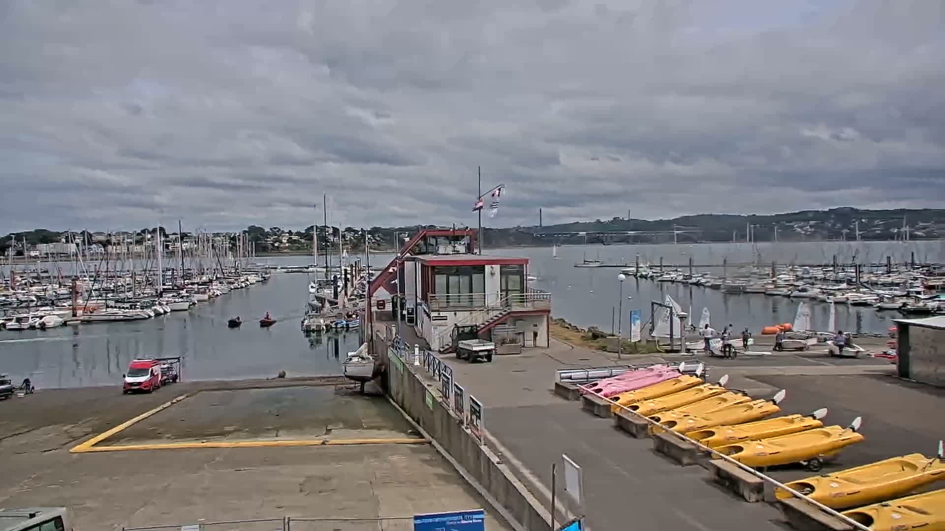 Guipavas, Marina du Moulin Blanc Marina Live Cam - Brest, Finistère, Bretagne, France