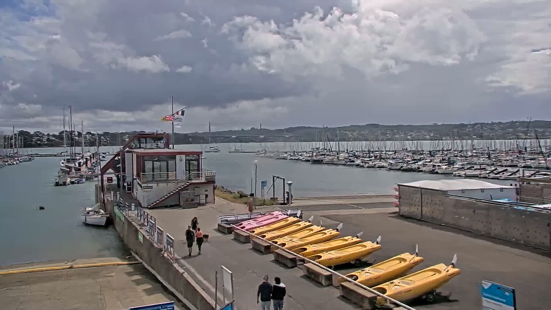 Guipavas, Marina du Moulin Blanc Marina Live Cam - Brest, Finistère, Bretagne, France
