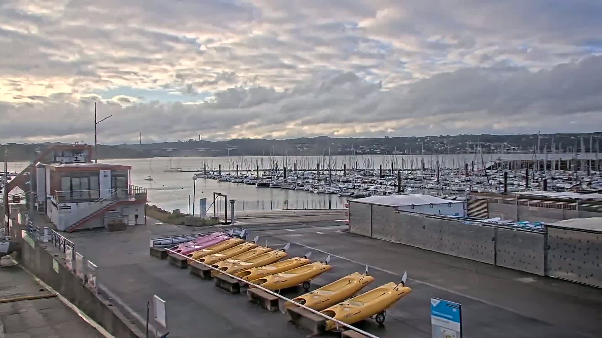 Guipavas, Marina du Moulin Blanc Marina Live Cam - Brest, Finistère, Bretagne, France