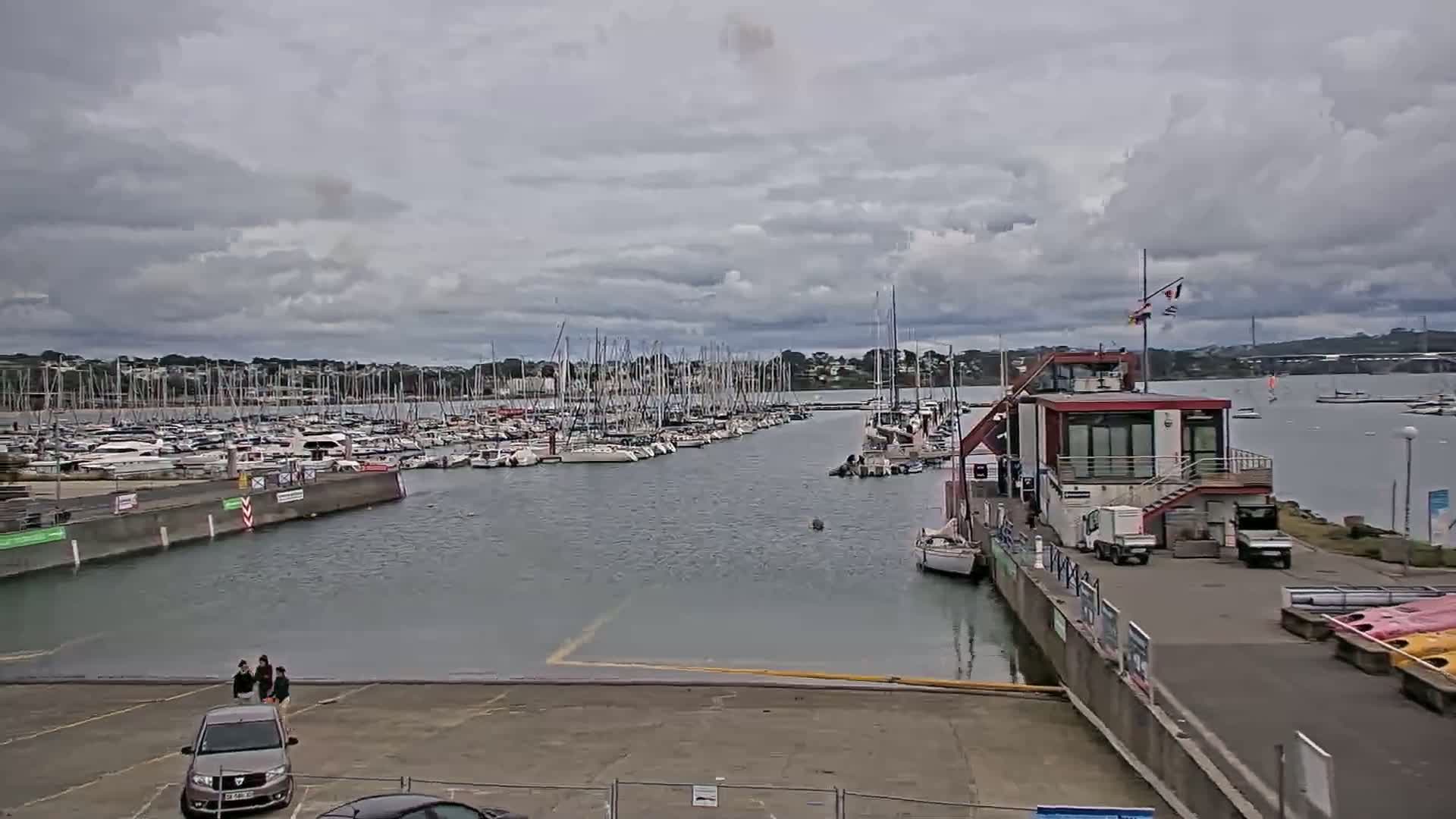 Guipavas, Marina du Moulin Blanc Marina Live Cam - Brest, Finistère, Bretagne, France