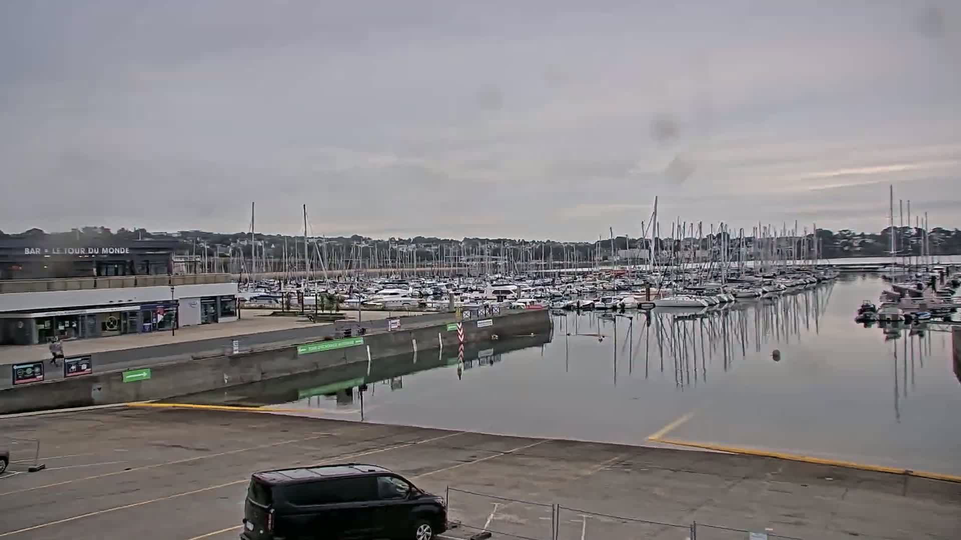 Guipavas, Marina du Moulin Blanc Marina Live Cam - Brest, Finistère, Bretagne, France
