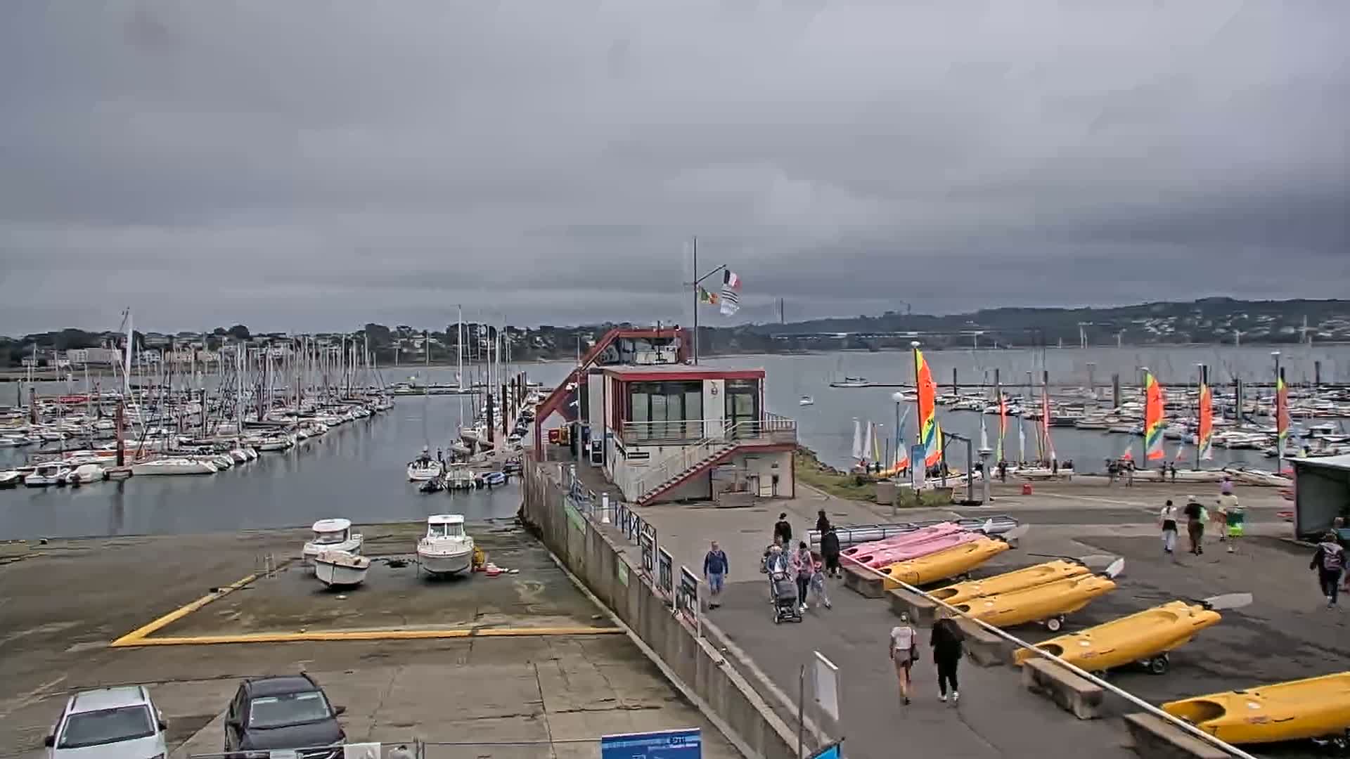 Guipavas, Marina du Moulin Blanc Marina Live Cam - Brest, Finistère, Bretagne, France