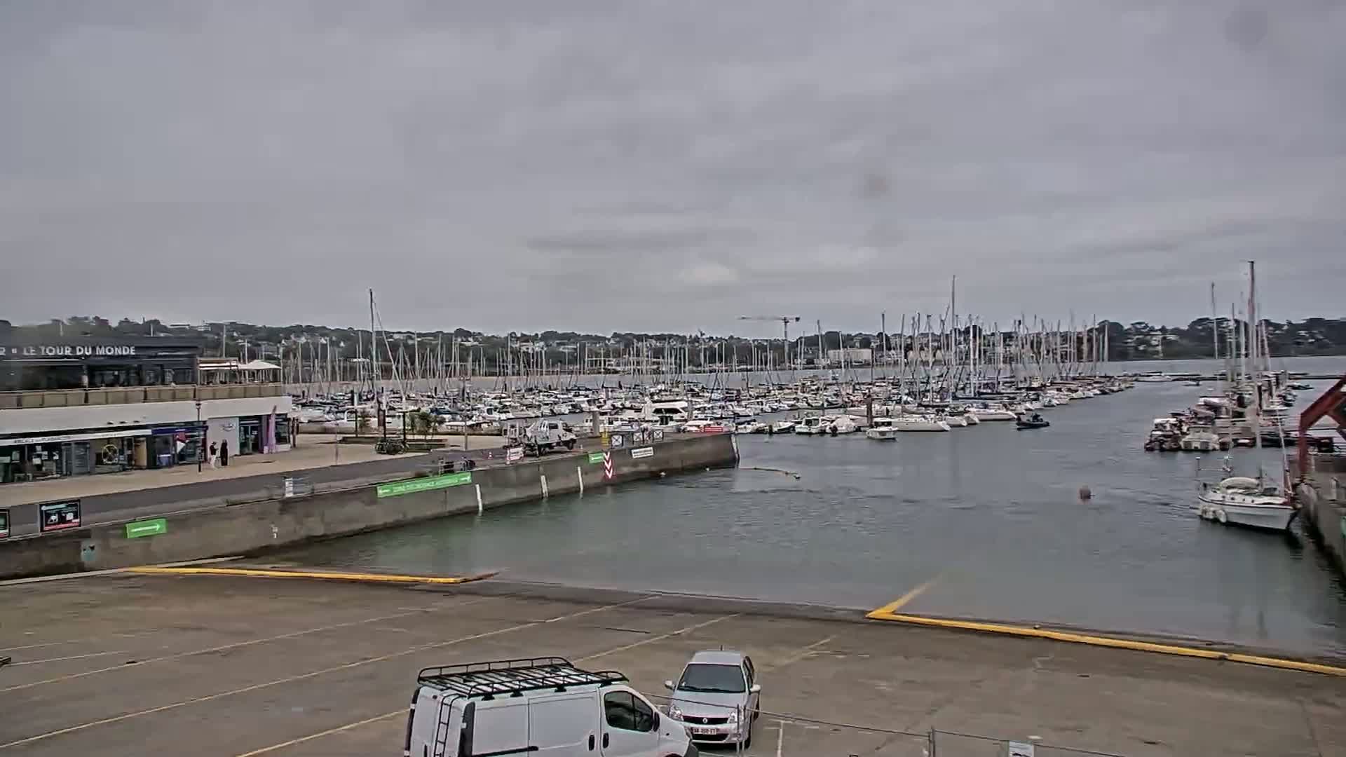Guipavas, Marina du Moulin Blanc Marina Live Cam - Brest, Finistère, Bretagne, France