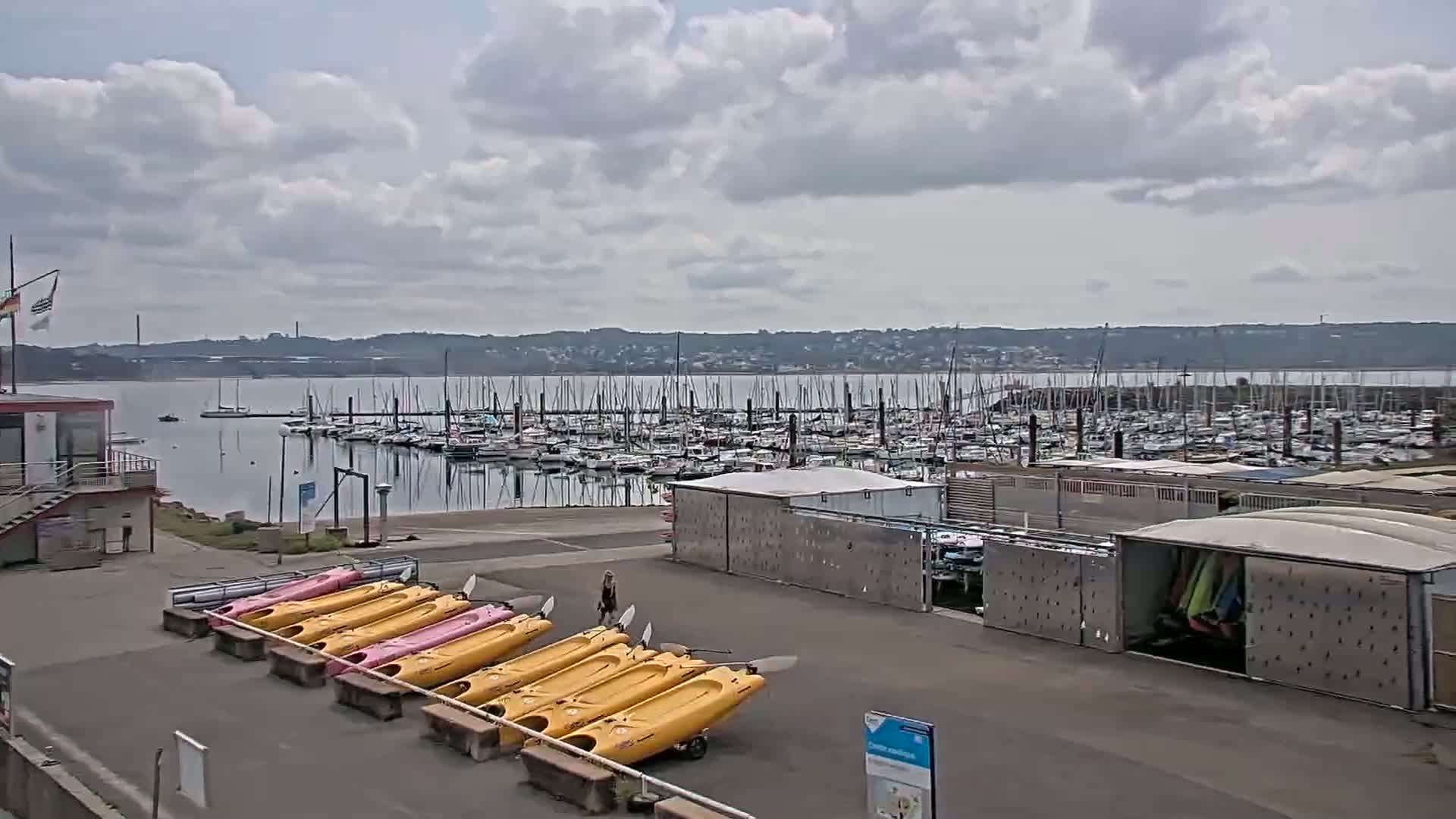 Guipavas, Marina du Moulin Blanc Marina Live Cam - Brest, Finistère, Bretagne, France