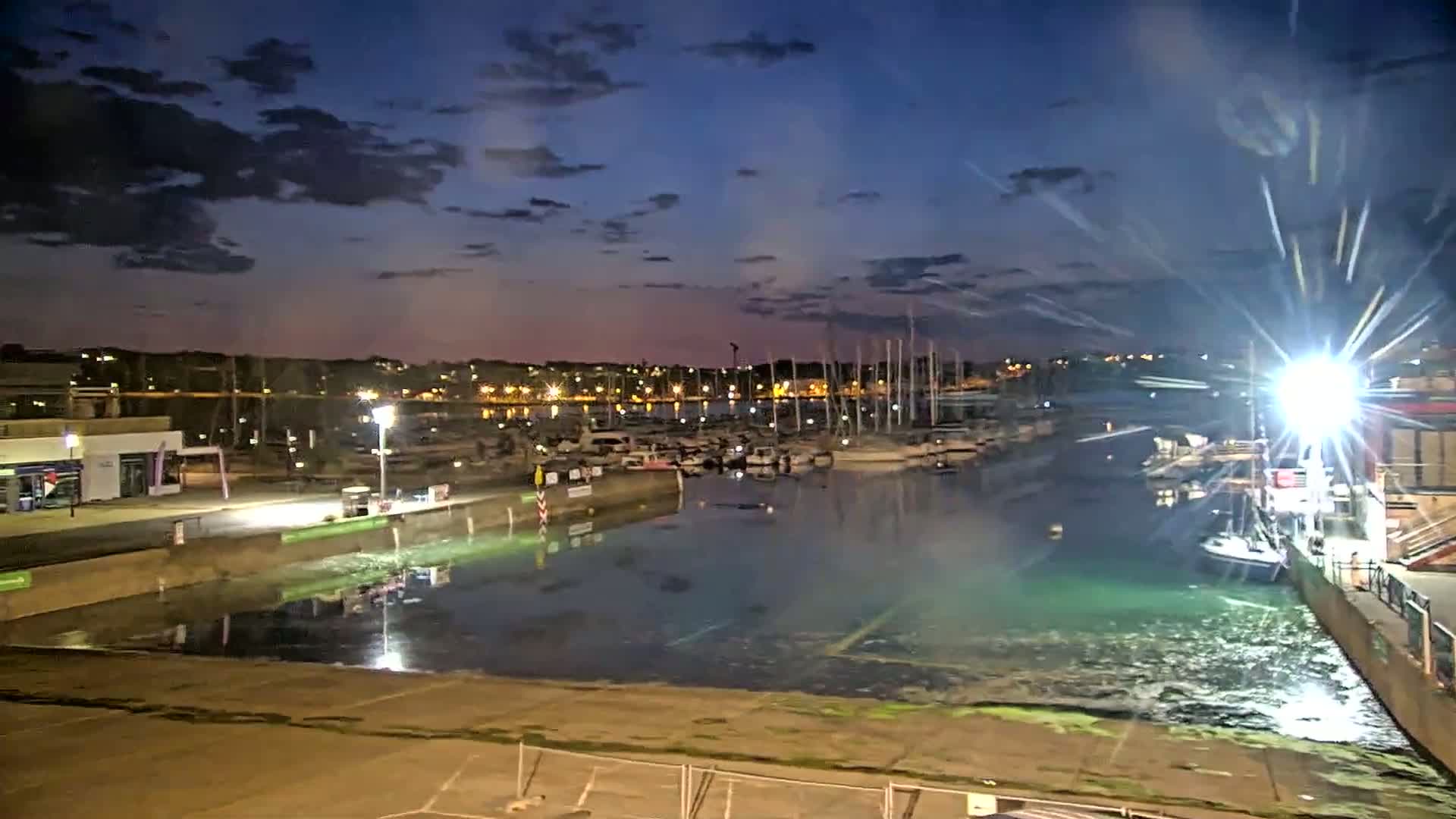 Guipavas, Marina du Moulin Blanc Marina Live Cam - Brest, Finistère, Bretagne, France
