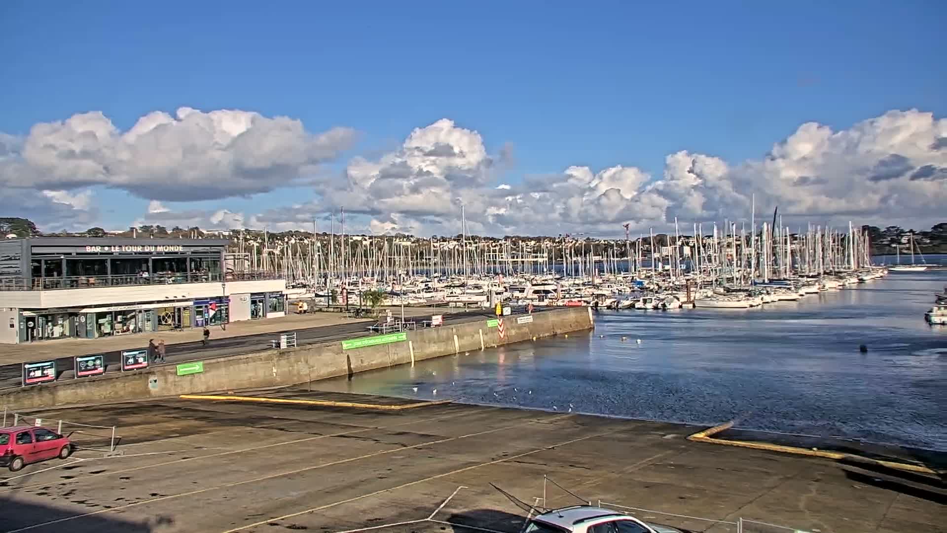 Guipavas, Marina du Moulin Blanc Marina Live Cam - Brest, Finistère, Bretagne, France