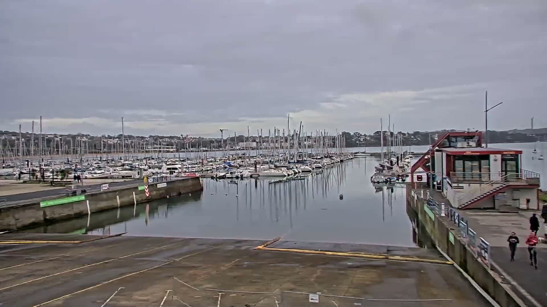 Guipavas, Marina du Moulin Blanc Marina Live Cam - Brest, Finistère, Bretagne, France