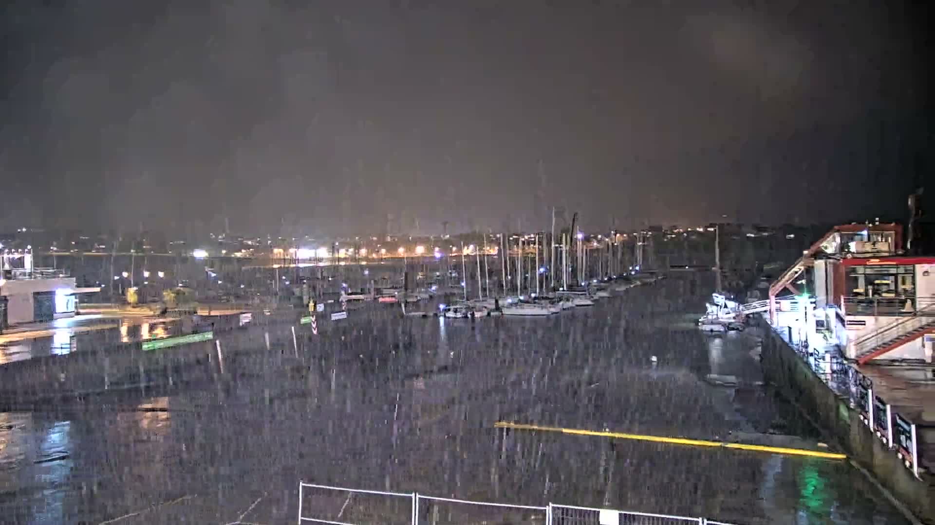 Guipavas, Marina du Moulin Blanc Marina Live Cam - Brest, Finistère, Bretagne, France