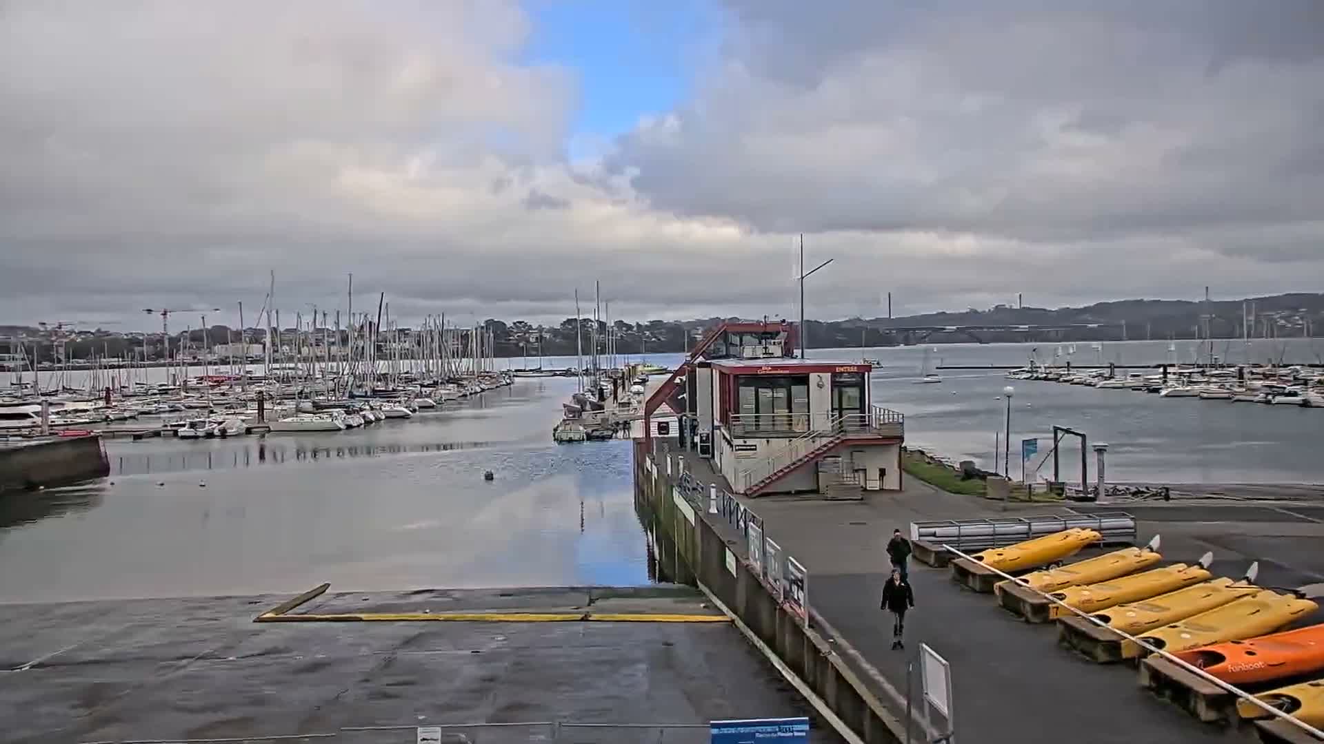 Guipavas, Marina du Moulin Blanc Marina Live Cam - Brest, Finistère, Bretagne, France
