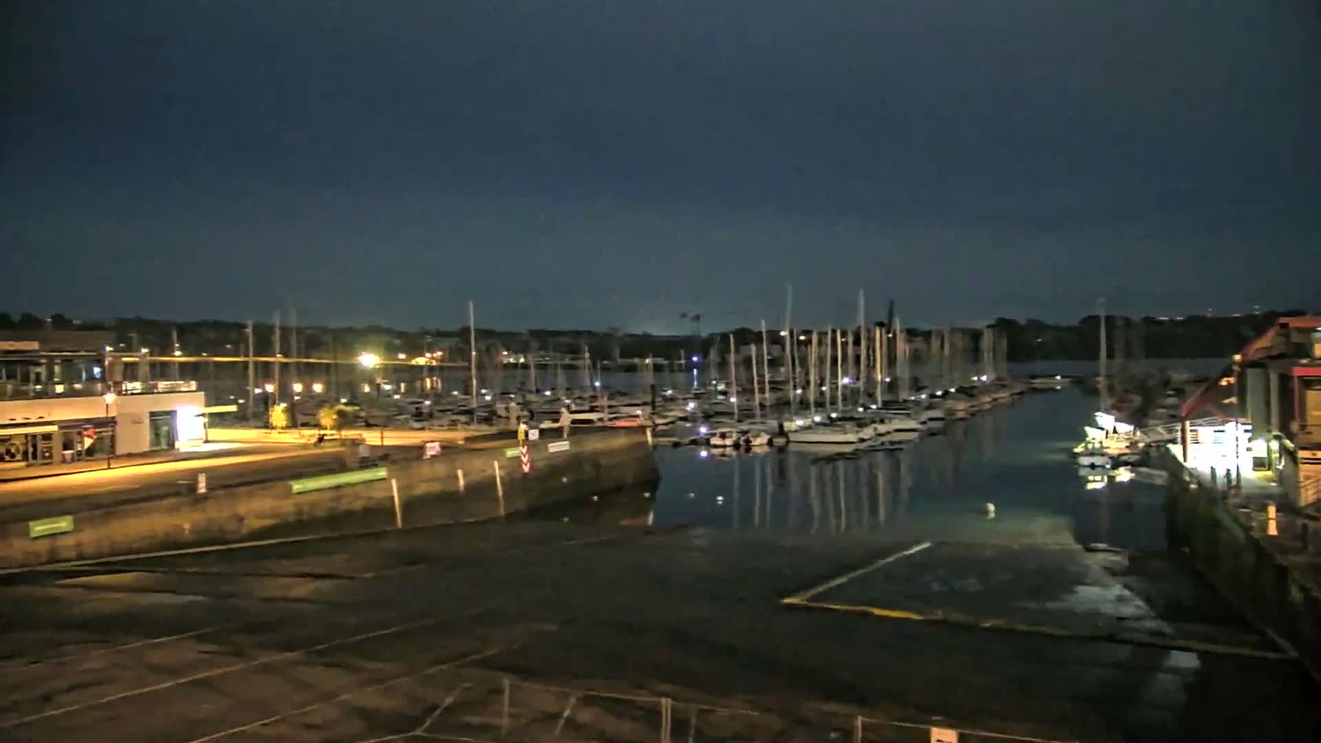 Guipavas, Marina du Moulin Blanc Marina Live Cam - Brest, Finistère, Bretagne, France