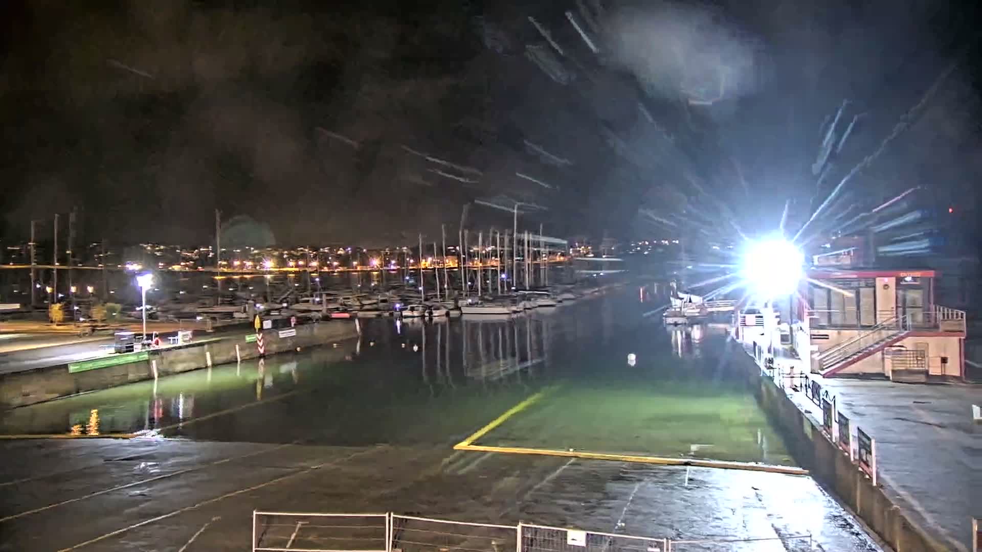 Guipavas, Marina du Moulin Blanc Marina Live Cam - Brest, Finistère, Bretagne, France