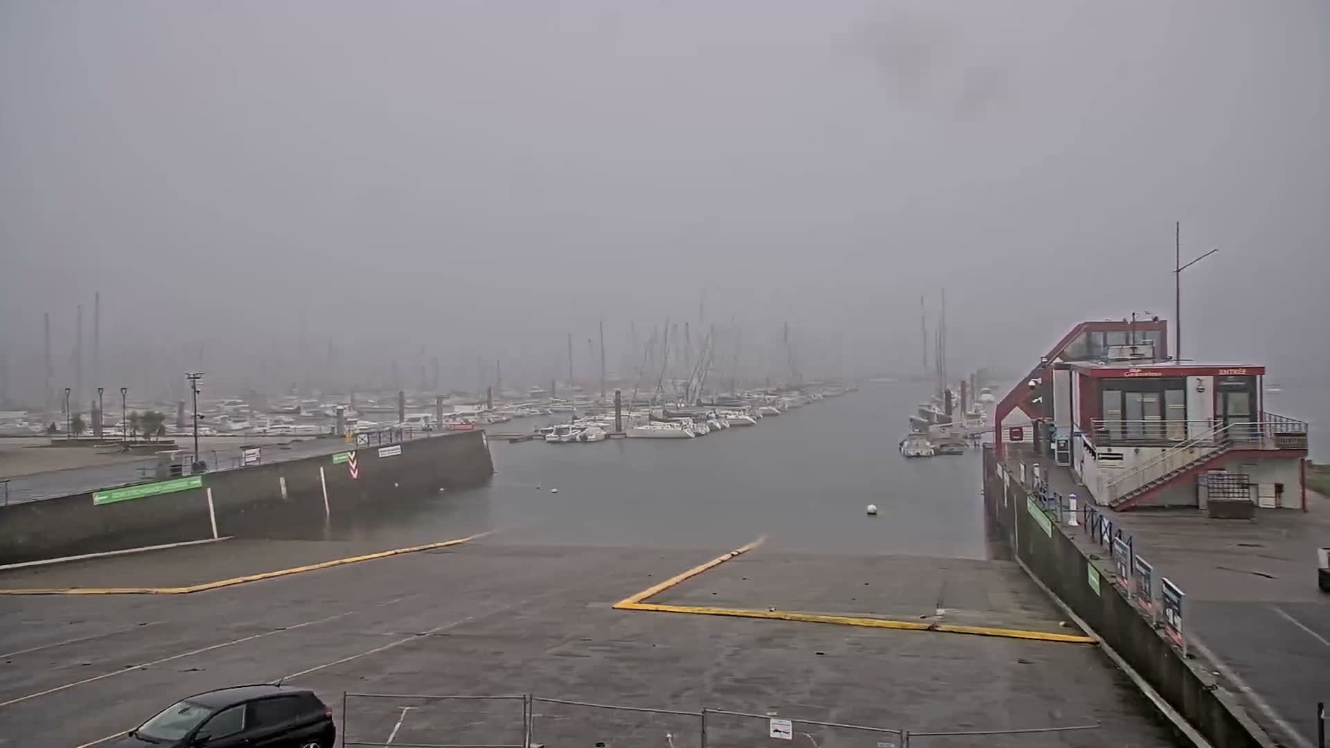 Guipavas, Marina du Moulin Blanc Marina Live Cam - Brest, Finistère, Bretagne, France