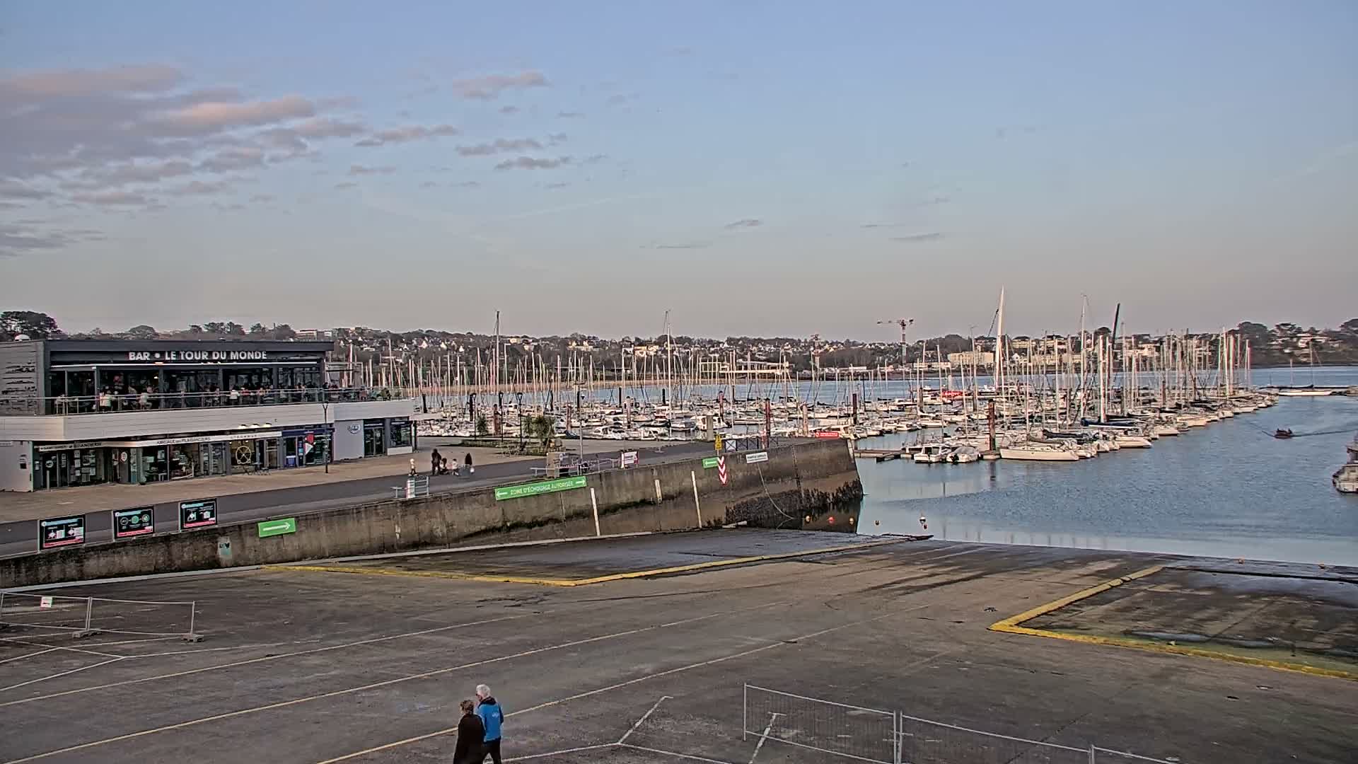 Guipavas, Marina du Moulin Blanc Marina Live Cam - Brest, Finistère, Bretagne, France