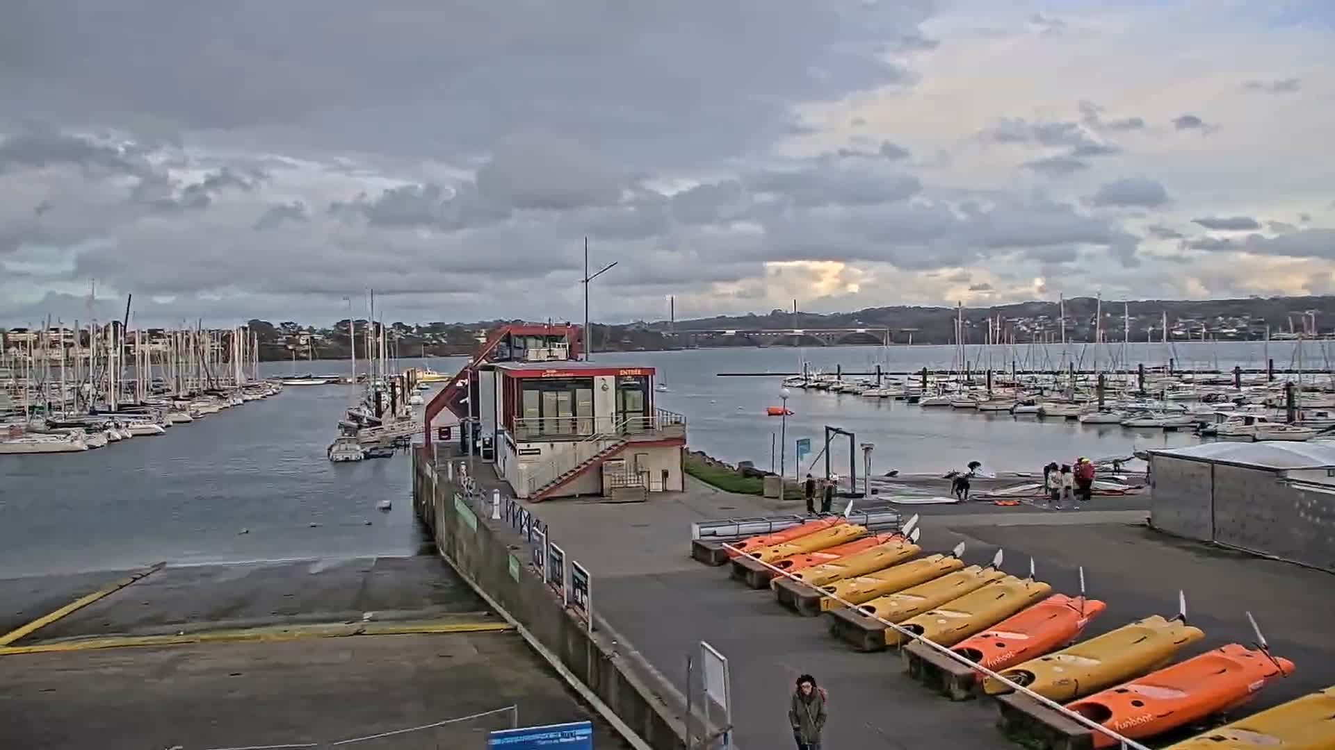Guipavas, Marina du Moulin Blanc Marina Live Cam - Brest, Finistère, Bretagne, France
