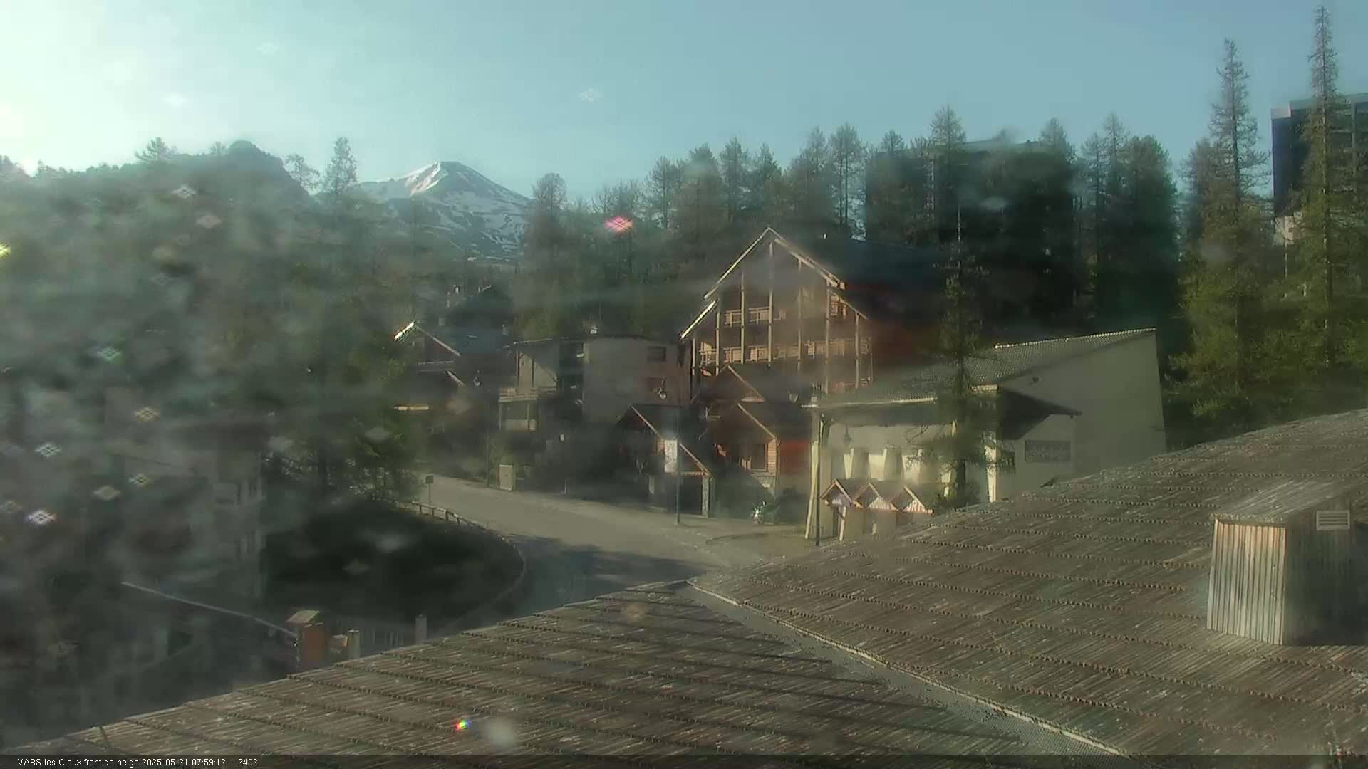 Vars (Hautes Alpes) Ski Village & Ski Slopes Live Cam -  Briançon, Hautes-Alpes, Provence-Alpes-Côte d’Azur
