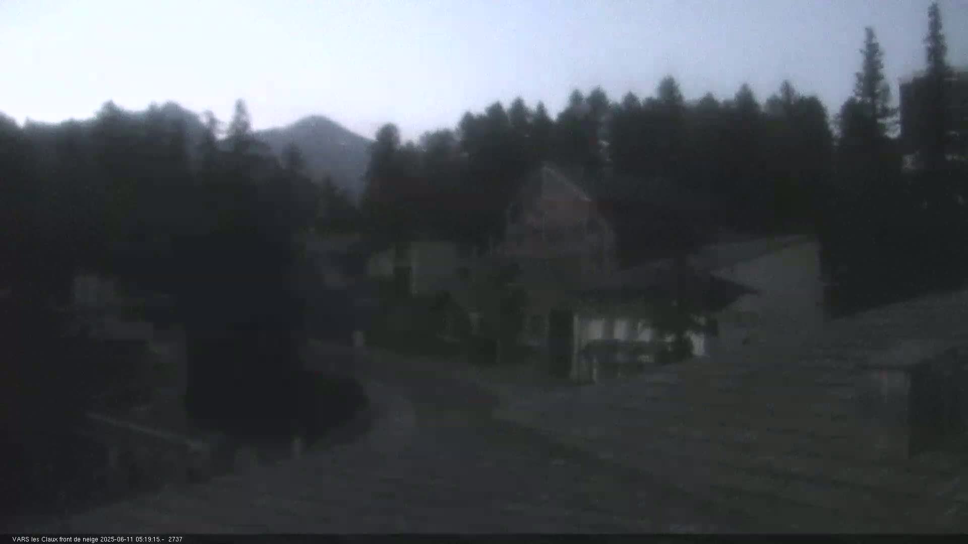 Vars (Hautes Alpes) Ski Village & Ski Slopes Live Cam -  Briançon, Hautes-Alpes, Provence-Alpes-Côte d’Azur