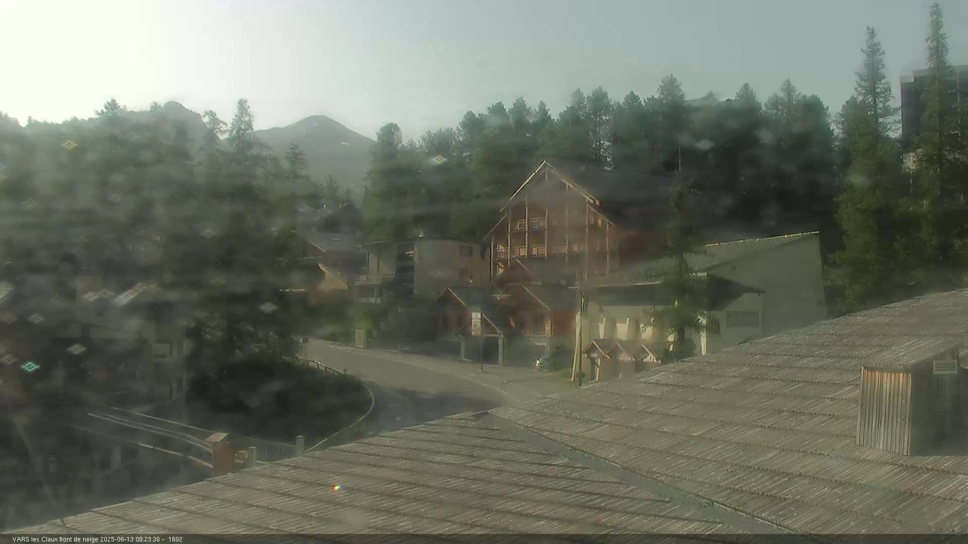 Vars (Hautes Alpes) Ski Village & Ski Slopes Live Cam -  Briançon, Hautes-Alpes, Provence-Alpes-Côte d’Azur