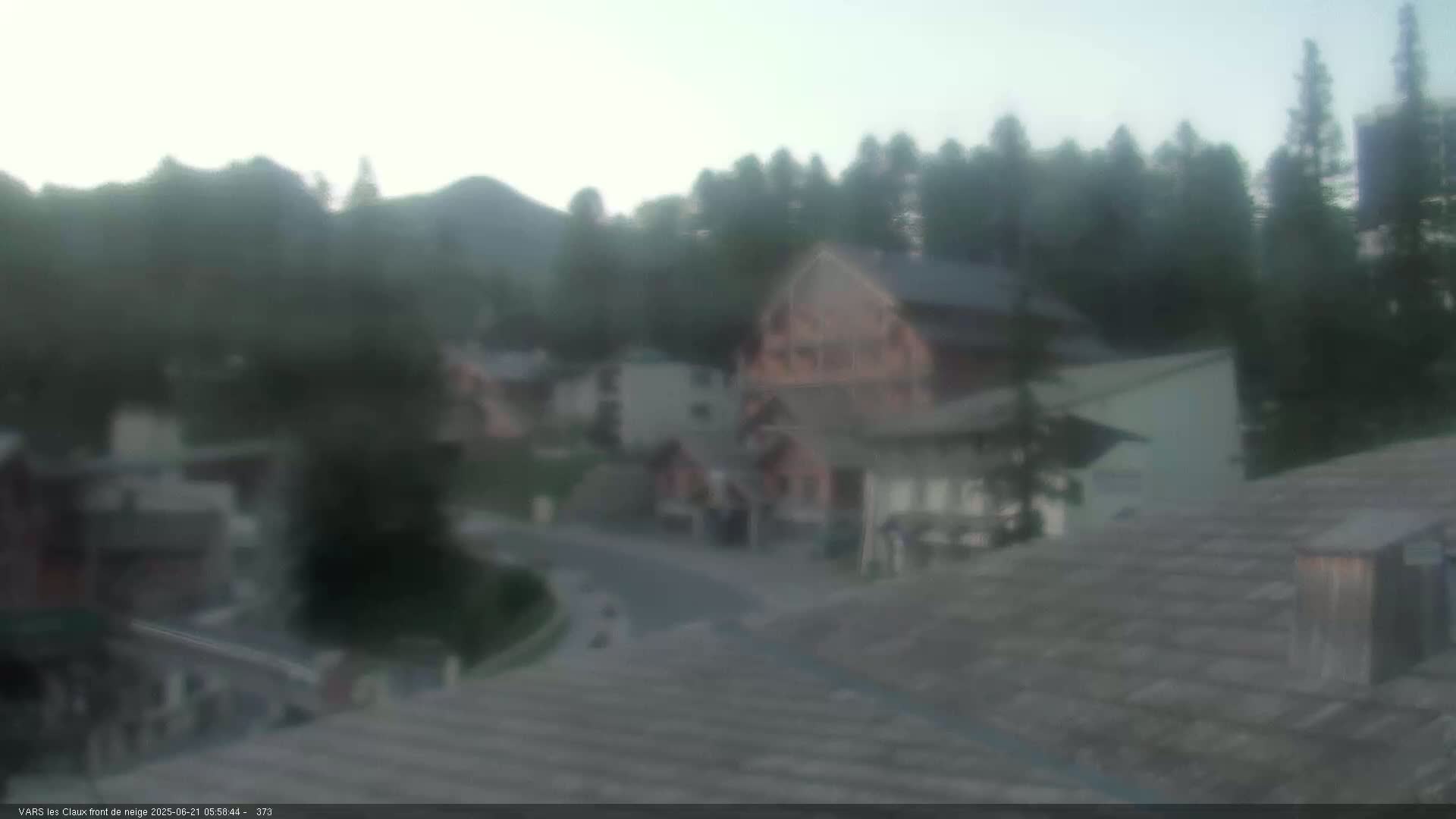 Vars (Hautes Alpes) Ski Village & Ski Slopes Live Cam -  Briançon, Hautes-Alpes, Provence-Alpes-Côte d’Azur