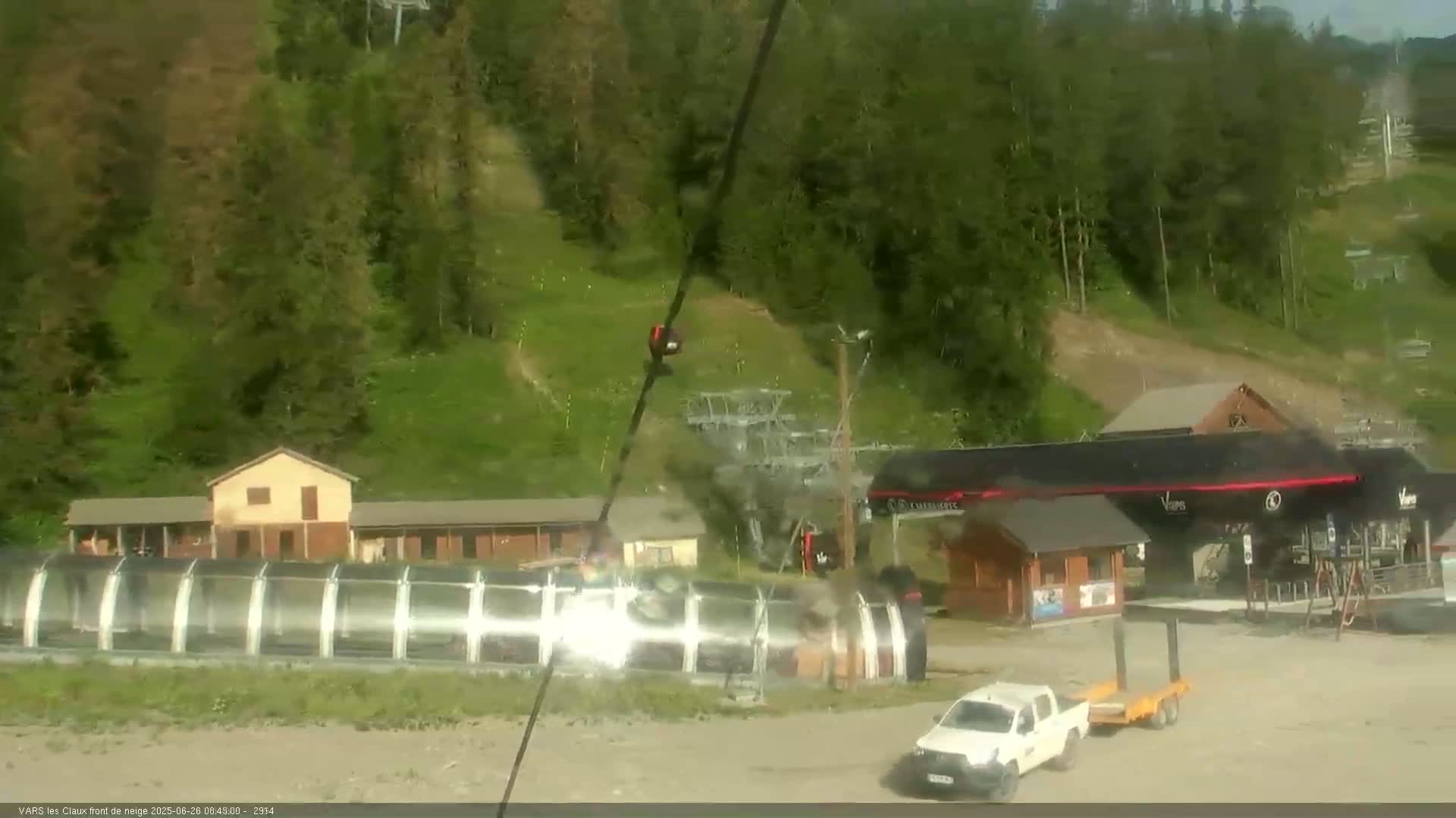 Vars (Hautes Alpes) Ski Village & Ski Slopes Live Cam -  Briançon, Hautes-Alpes, Provence-Alpes-Côte d’Azur