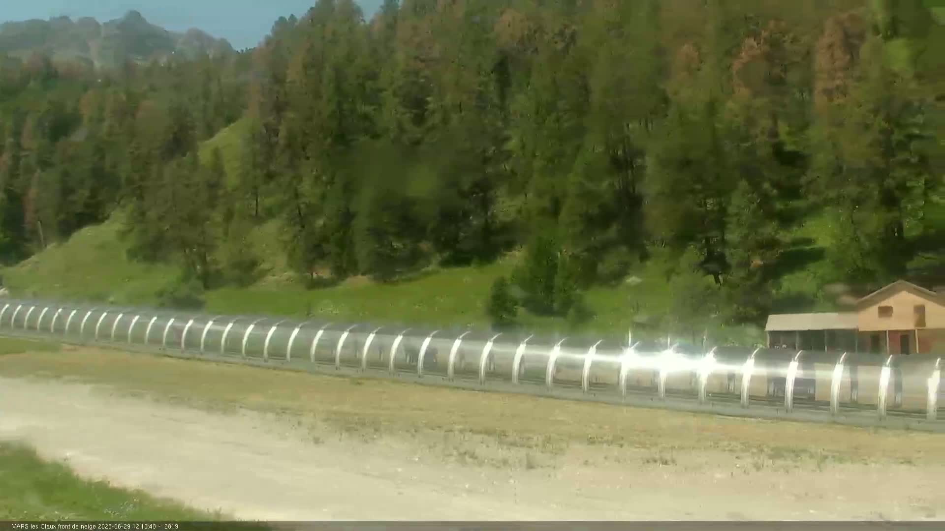 Vars (Hautes Alpes) Ski Village & Ski Slopes Live Cam -  Briançon, Hautes-Alpes, Provence-Alpes-Côte d’Azur