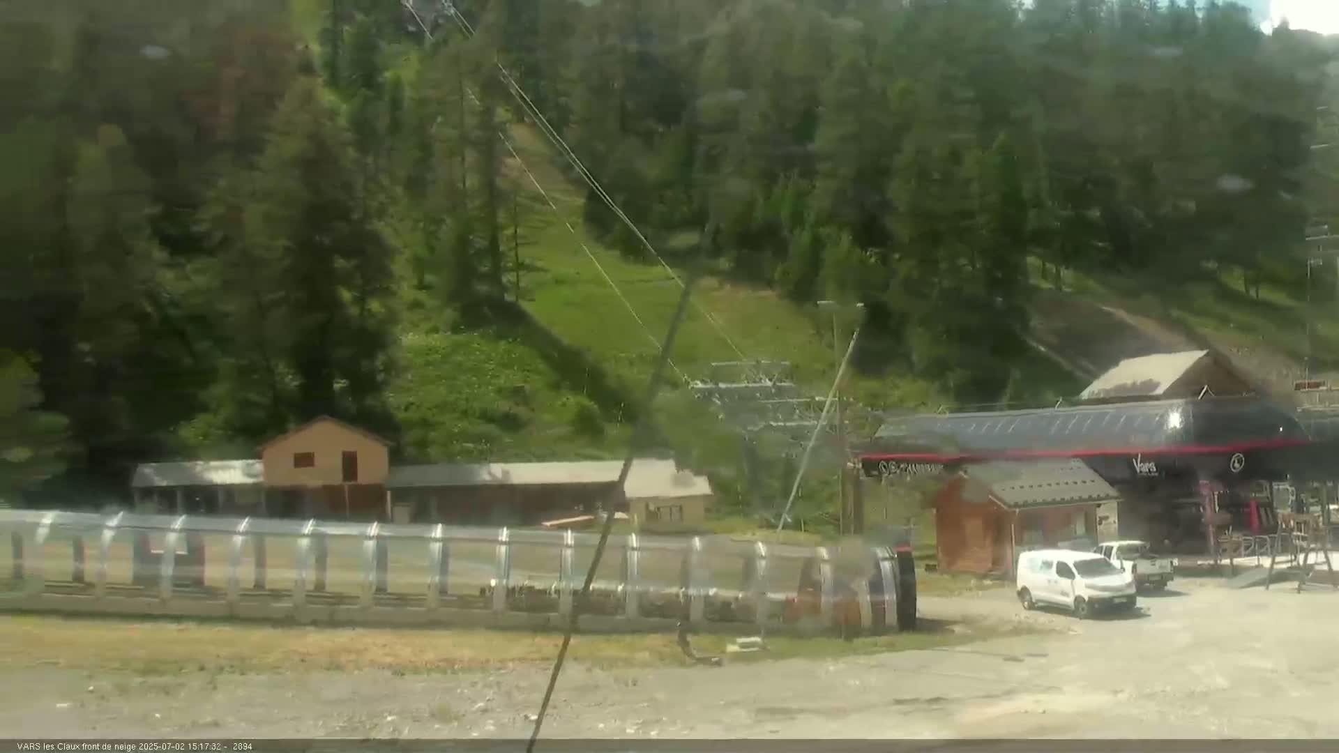 Vars (Hautes Alpes) Ski Village & Ski Slopes Live Cam -  Briançon, Hautes-Alpes, Provence-Alpes-Côte d’Azur