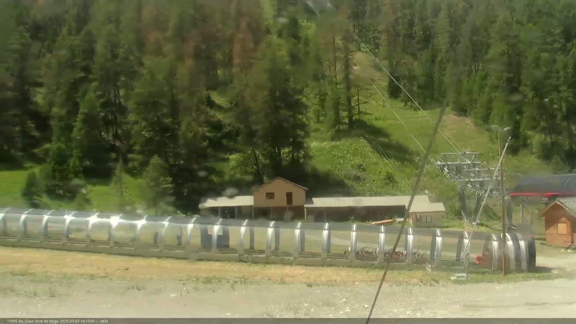 Vars (Hautes Alpes) Ski Village & Ski Slopes Live Cam -  Briançon, Hautes-Alpes, Provence-Alpes-Côte d’Azur