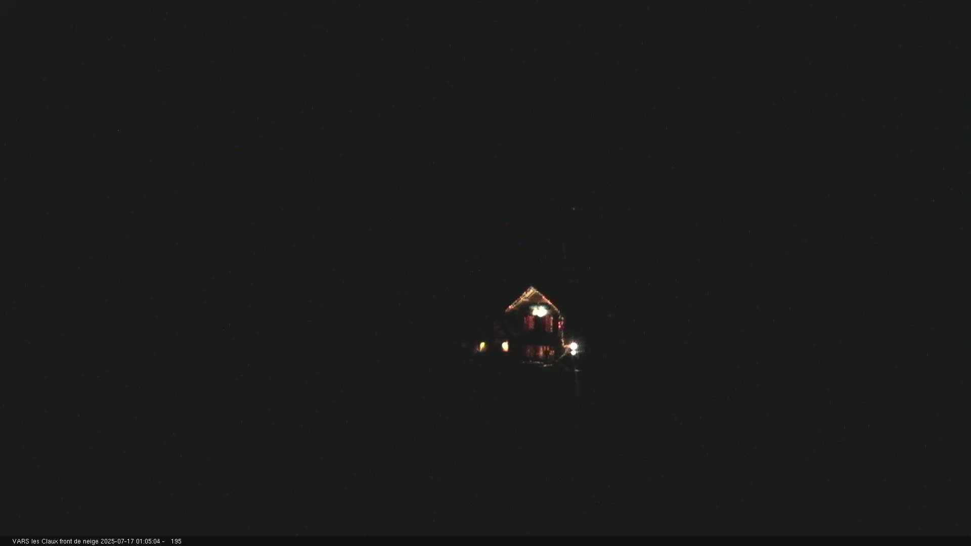 Vars (Hautes Alpes) Ski Village & Ski Slopes Live Cam -  Briançon, Hautes-Alpes, Provence-Alpes-Côte d’Azur