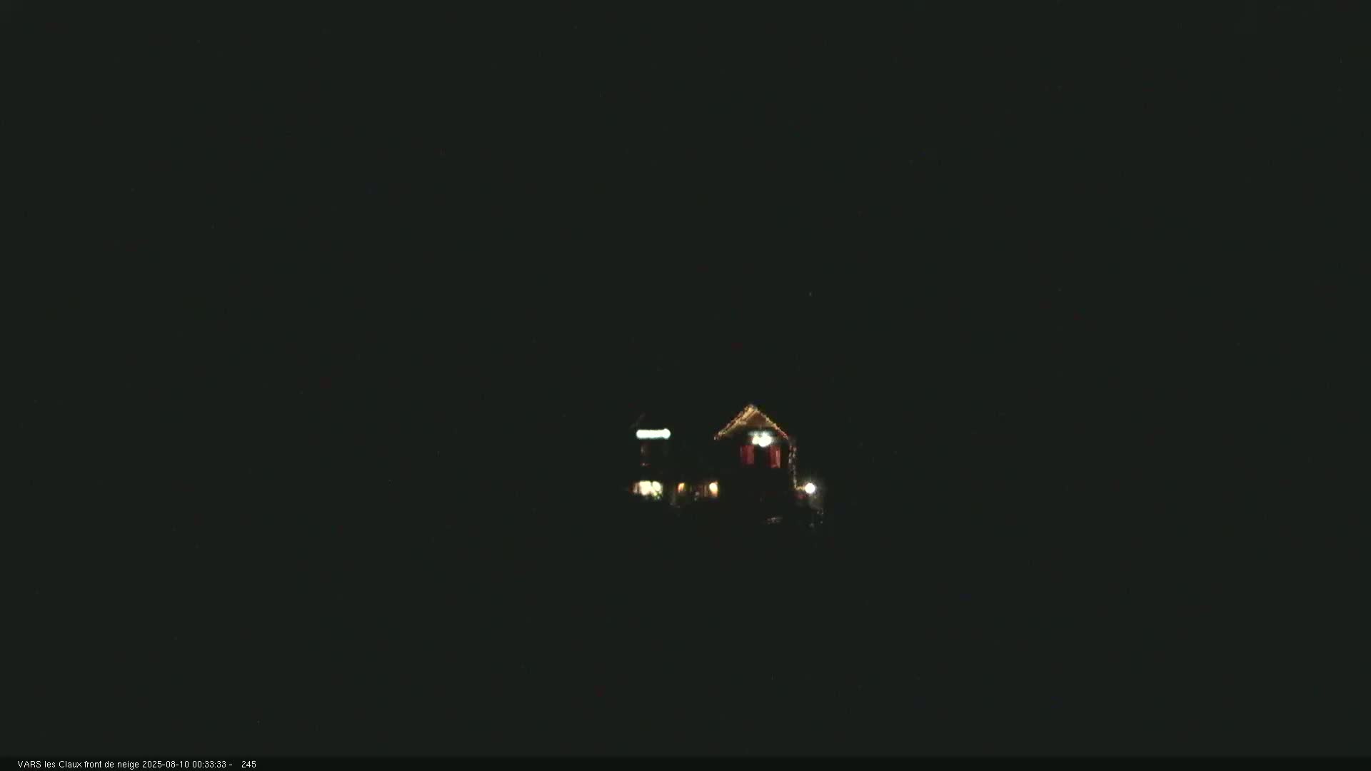 Vars (Hautes Alpes) Ski Village & Ski Slopes Live Cam -  Briançon, Hautes-Alpes, Provence-Alpes-Côte d’Azur