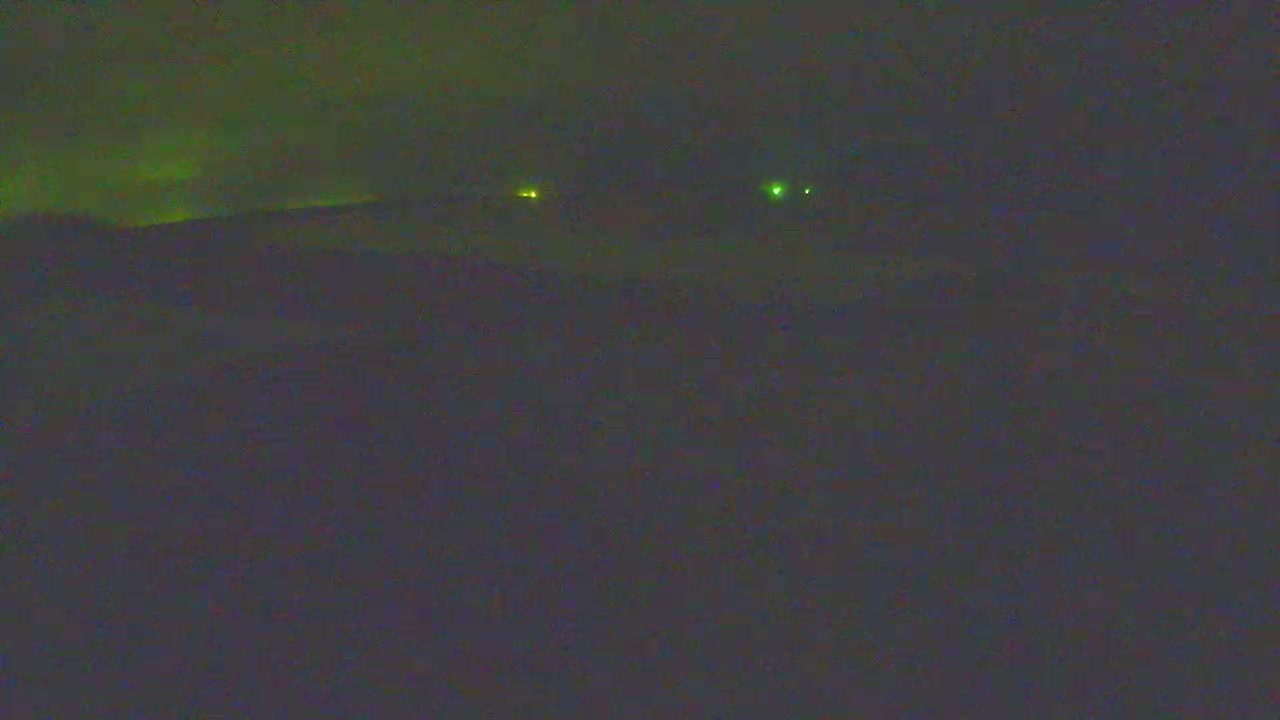 Saint-Denis-d'Oleron  Plage des Huttes Surf Beach Live Cam  - Rochefort, Charente-Maritime, Nouvelle-Aquitaine, France 