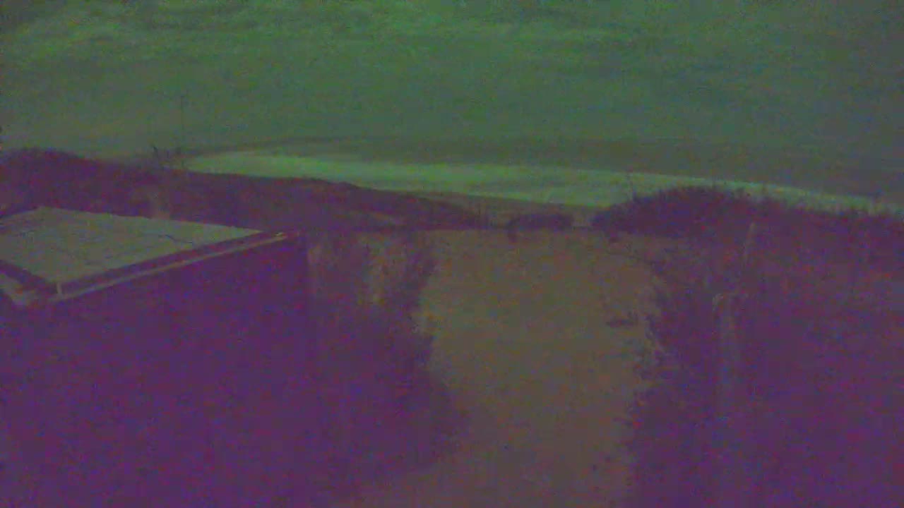 Saint-Denis-d'Oleron  Plage des Huttes Surf Beach Live Cam  - Rochefort, Charente-Maritime, Nouvelle-Aquitaine, France 