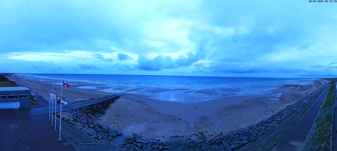 Pirou Beach (Pirou Plage) & Atlantic View Rotary Live Cam - Coutances, Manche, Normandie, France