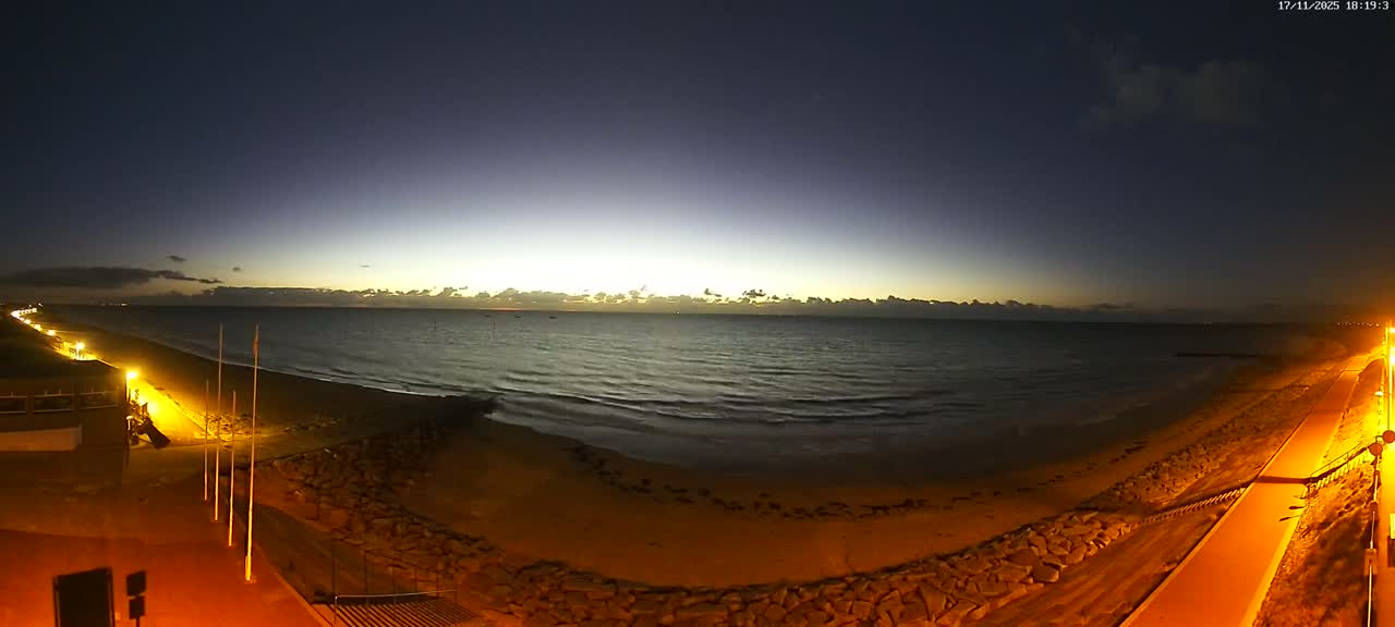 Pirou Beach (Pirou Plage) & Atlantic View Rotary Live Cam - Coutances, Manche, Normandie, France