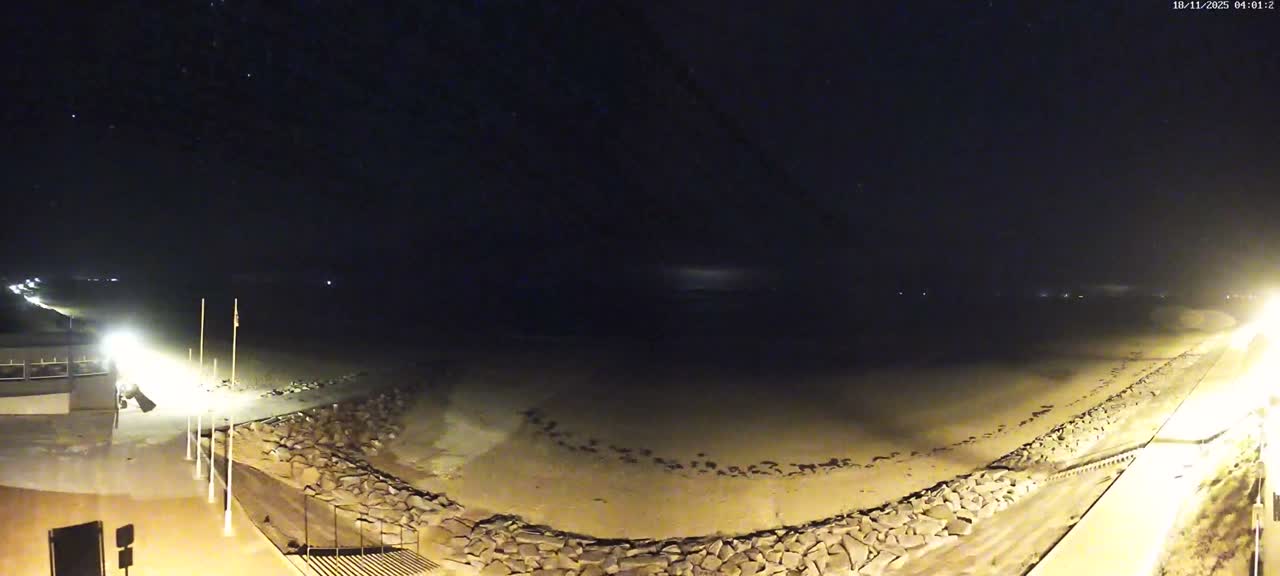 Pirou Beach (Pirou Plage) & Atlantic View Rotary Live Cam - Coutances, Manche, Normandie, France