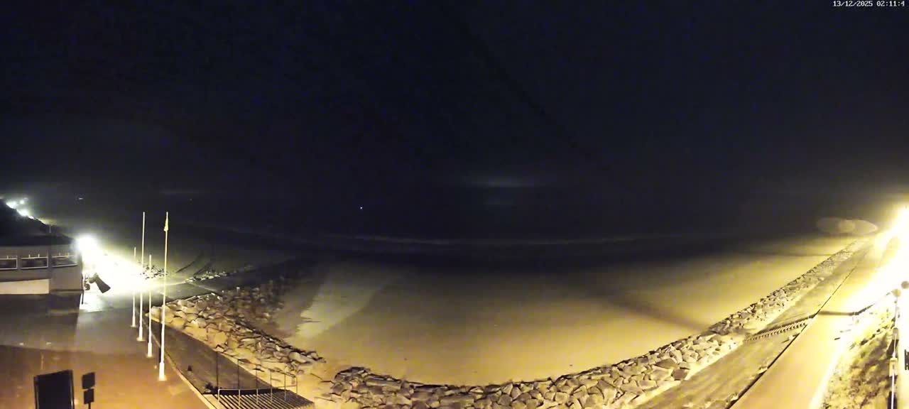 Pirou Beach (Pirou Plage) & Atlantic View Rotary Live Cam - Coutances, Manche, Normandie, France