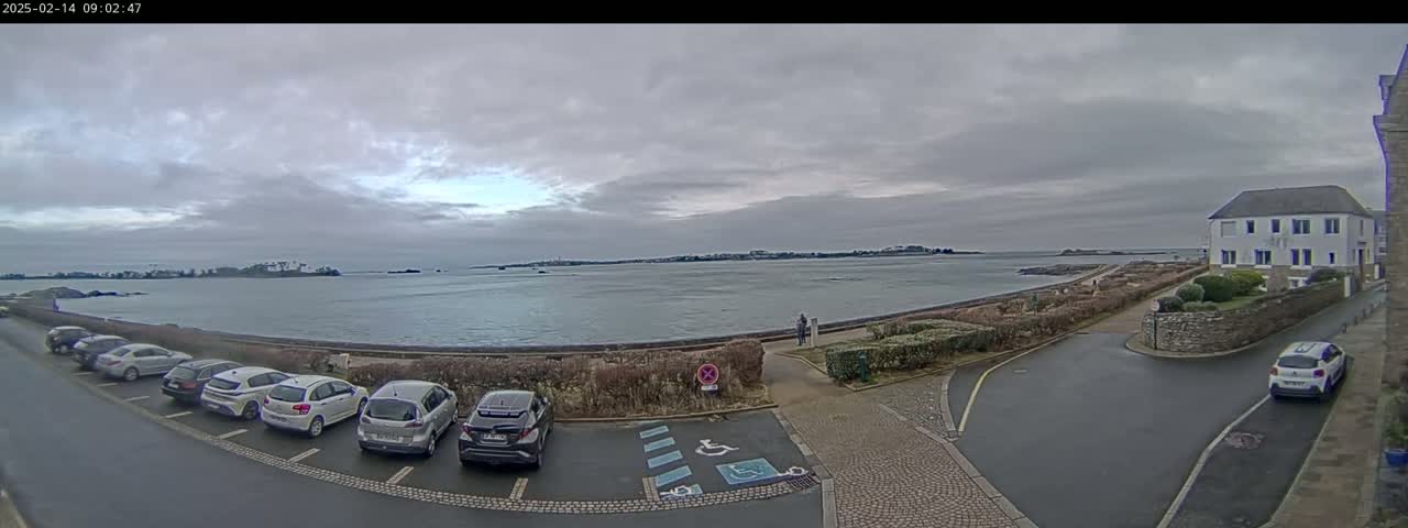 Ile de Batz Island View from Roscoff Live Cam - 	Morlaix, 	Finistère, 	Bretagne, France