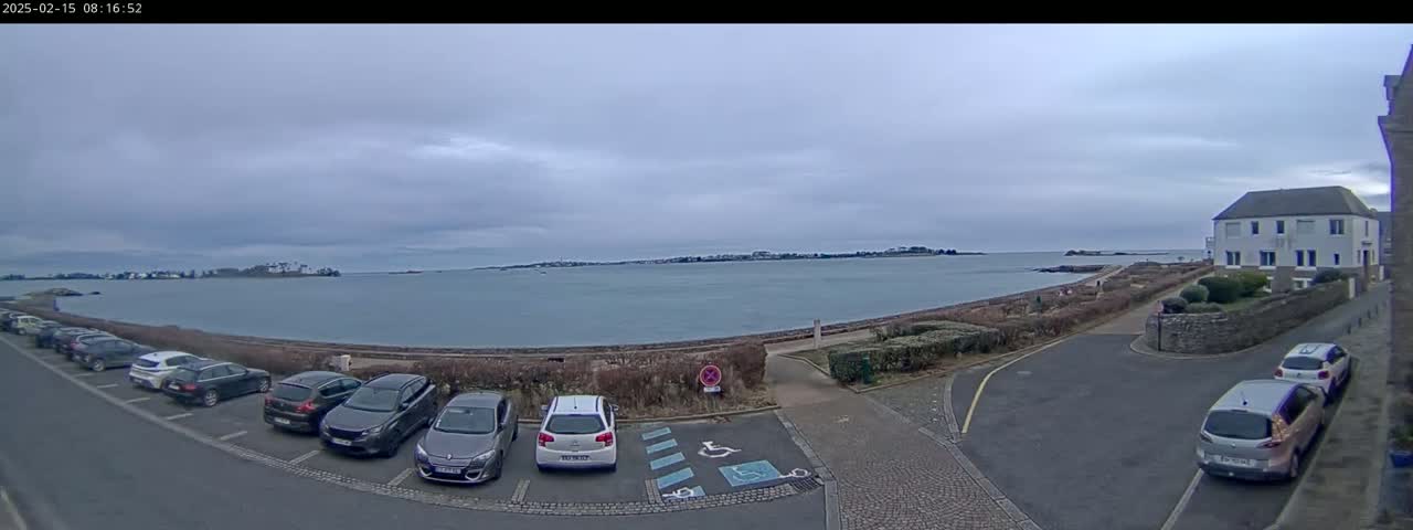 Ile de Batz Island View from Roscoff Live Cam - 	Morlaix, 	Finistère, 	Bretagne, France