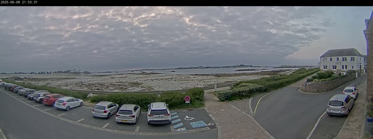 Ile de Batz Island View from Roscoff Live Cam - 	Morlaix, 	Finistère, 	Bretagne, France